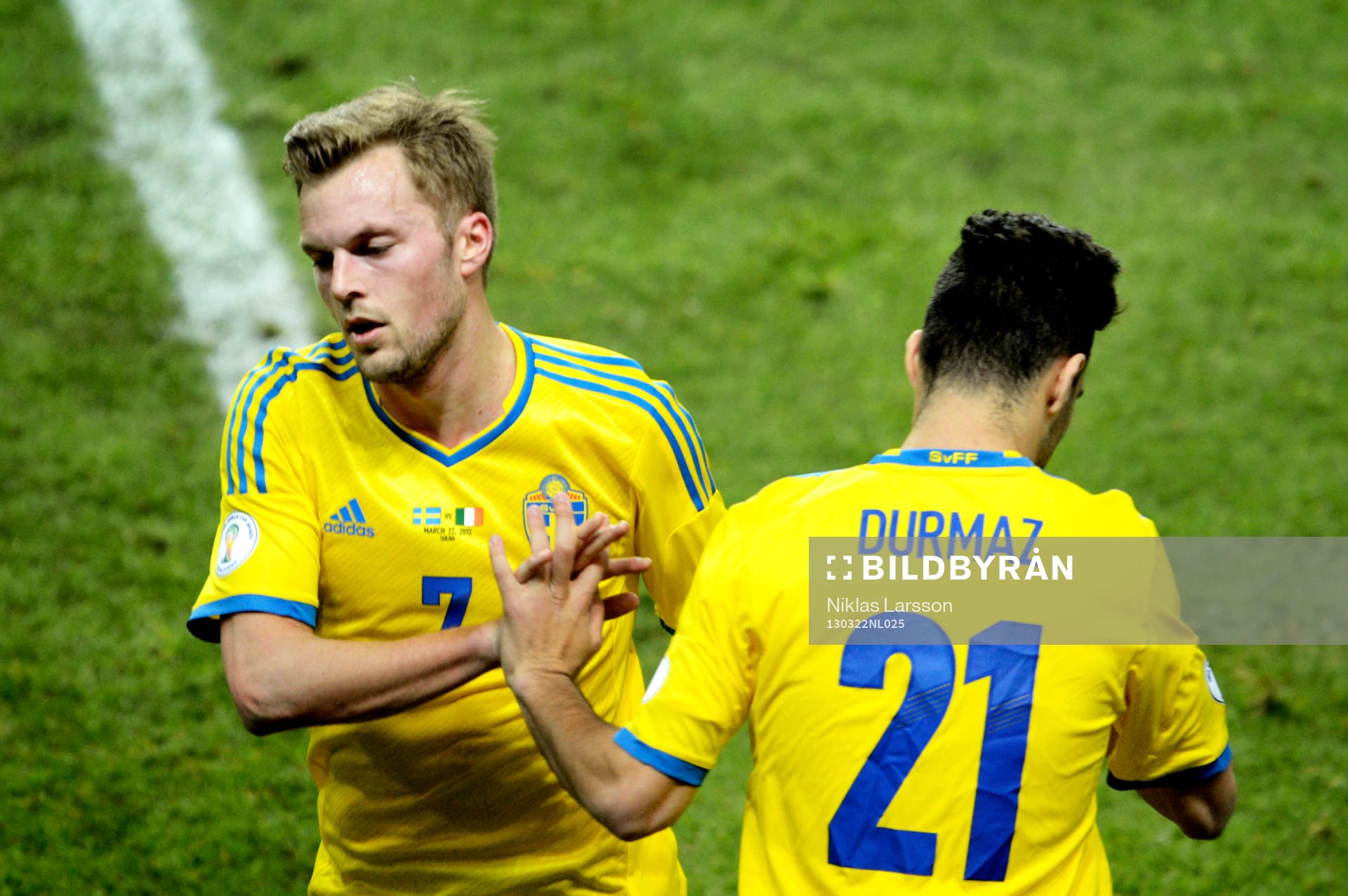 Sebastian Larsson byts ut mot Jimmy Durmaz