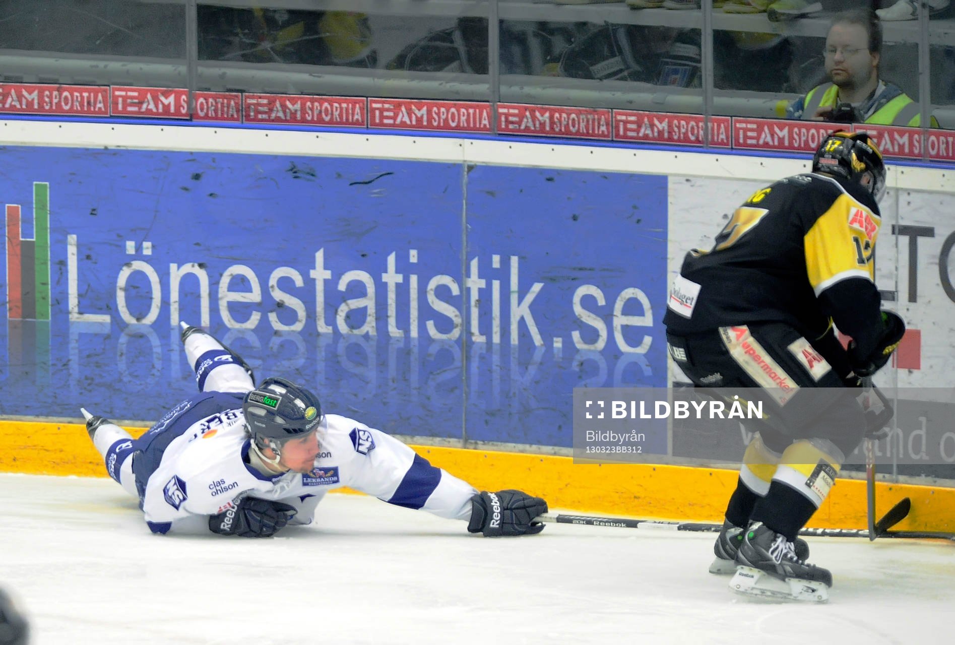 Leksands nr 16 Filip Forsberg ramlade