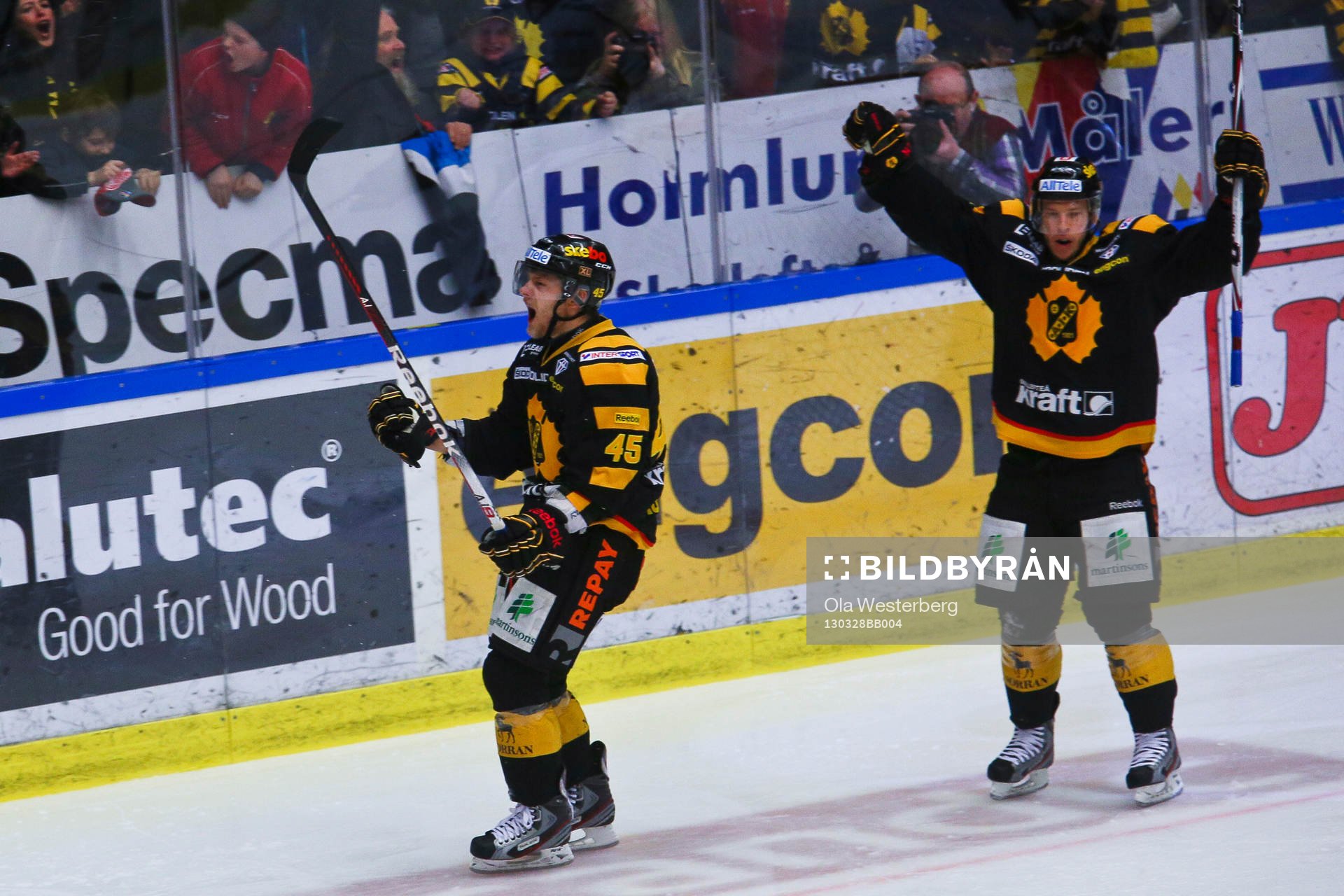 Skellefteås Oscar Möller jublar