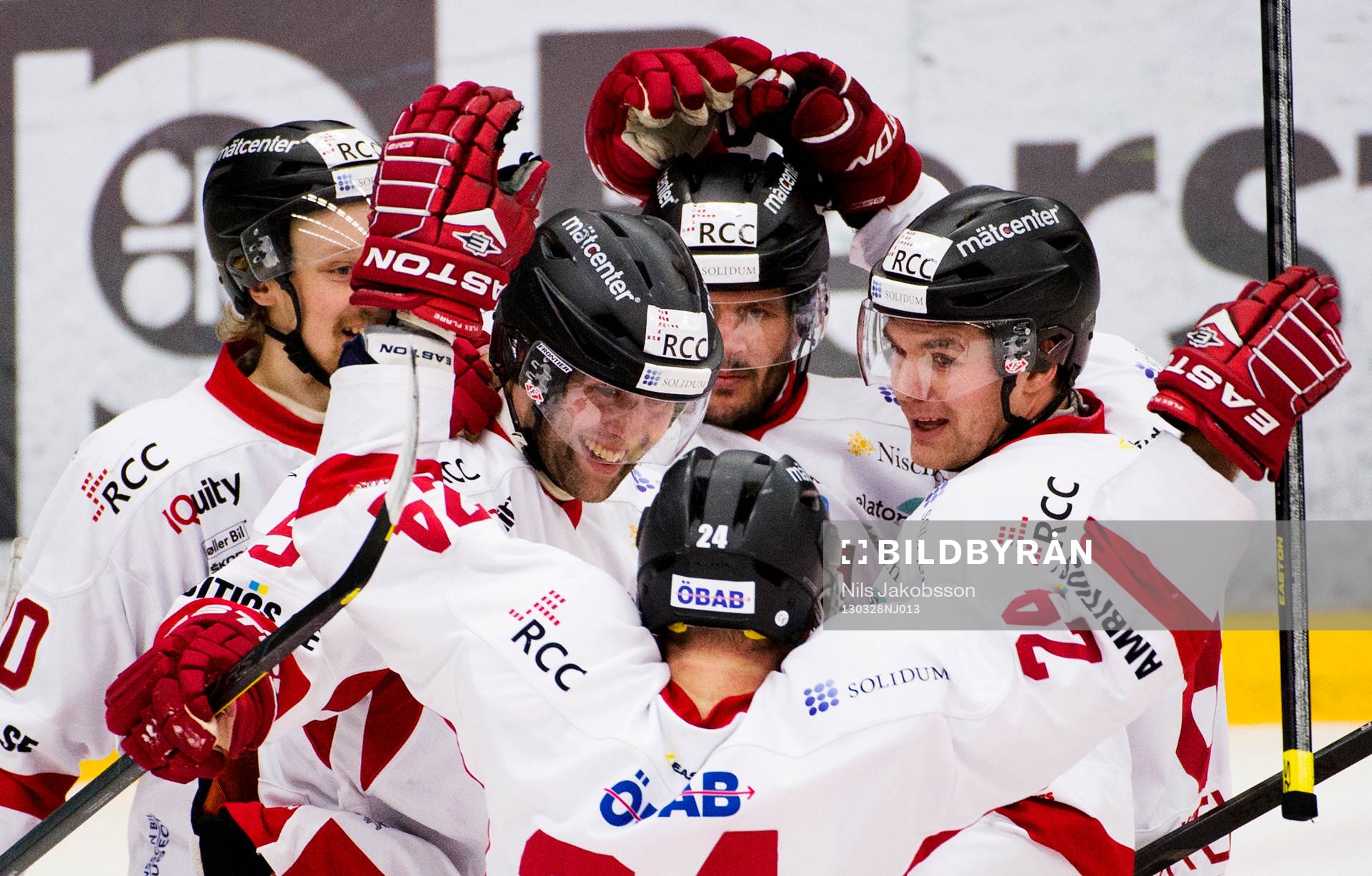 i mitten Henrik Löwdahl, Örebro