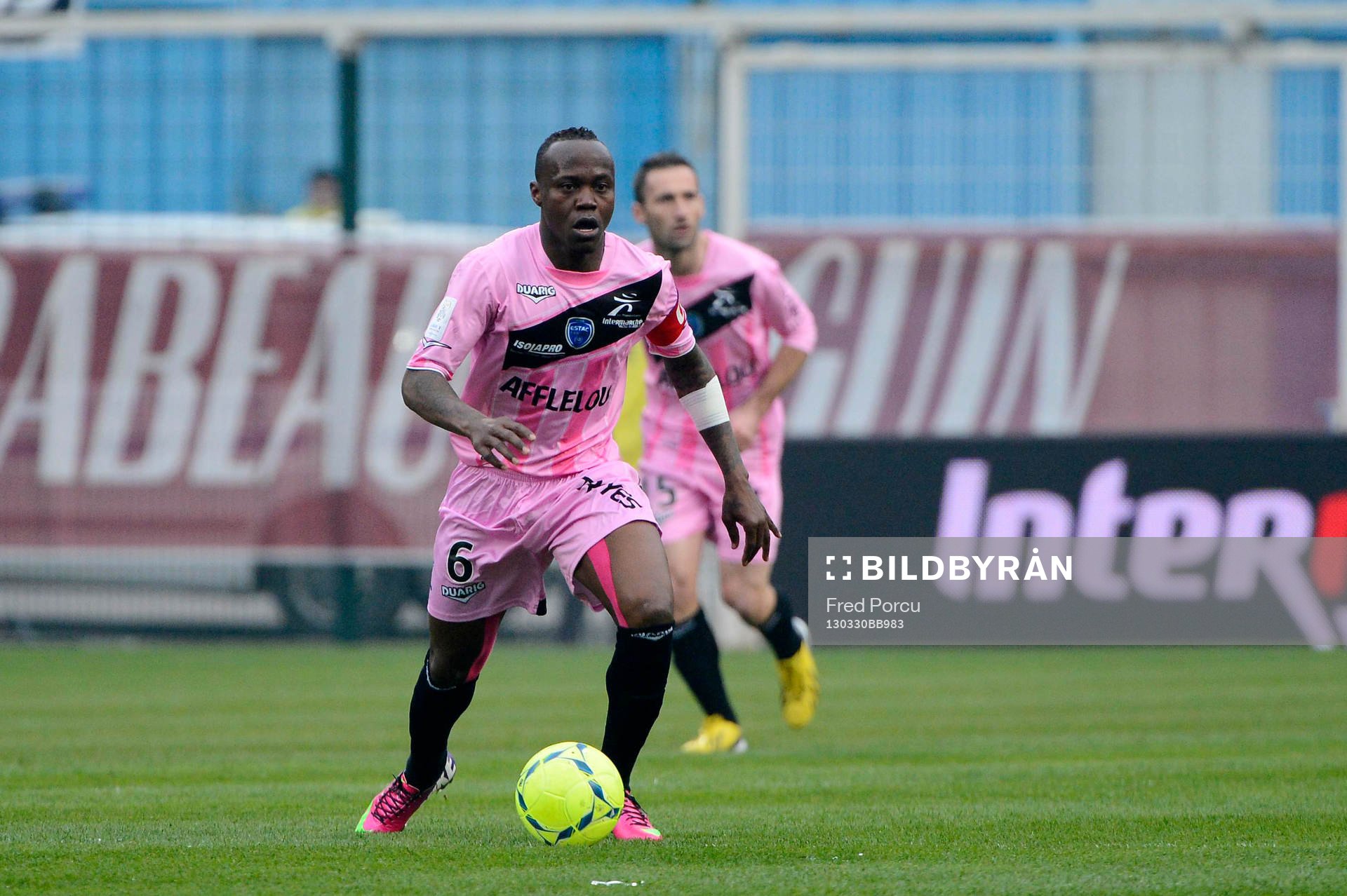 Eloge ENZA YAMISSI  - 30.03.2013 - Troyes / Saint Etienne -