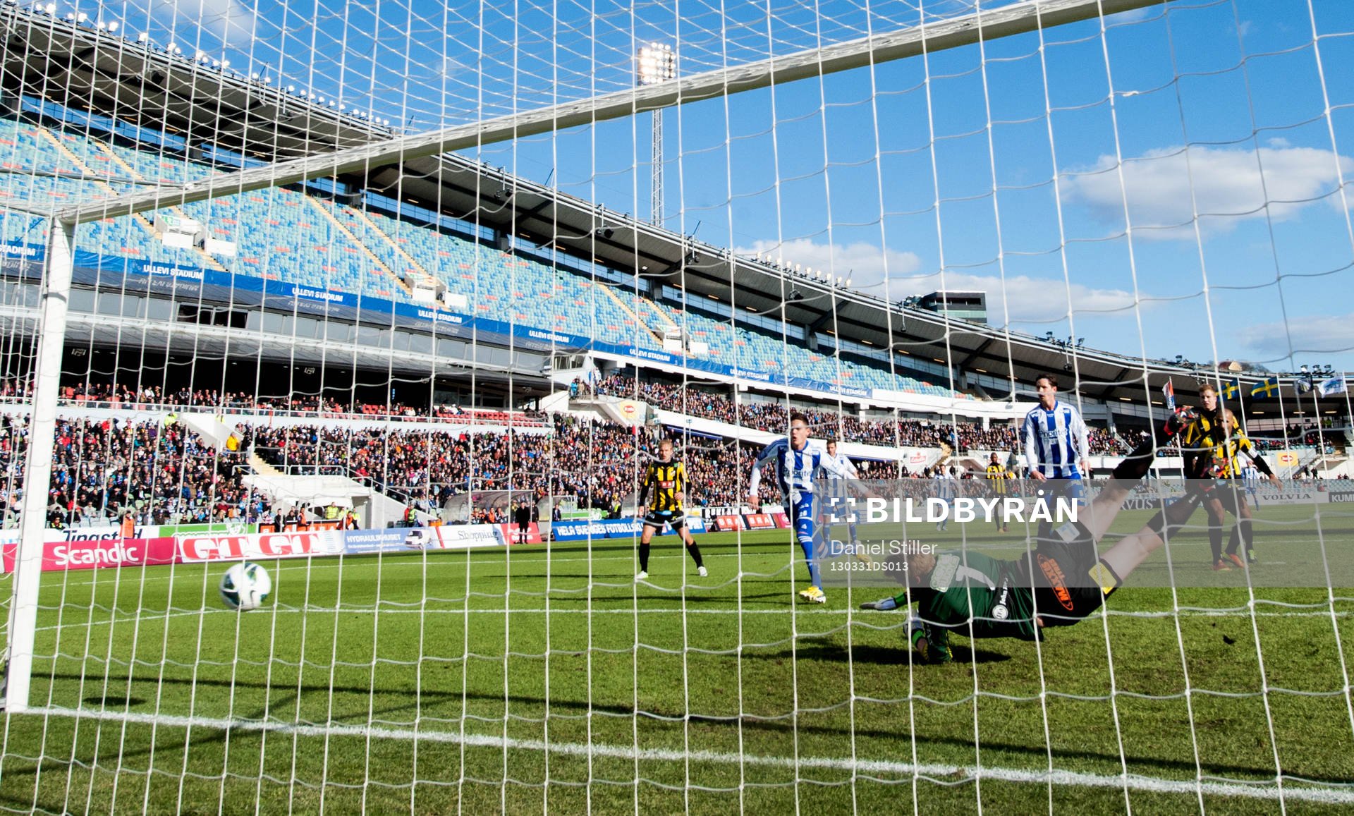 Sam Larsson gör 0-3 för IFK Göteborg bakom Christoffer
