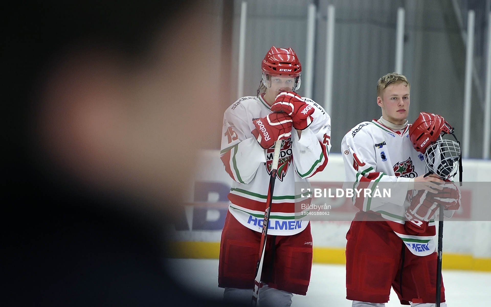 Modos nr 40 Oskar Söderberg och nr 15 Sebastian Nilsson