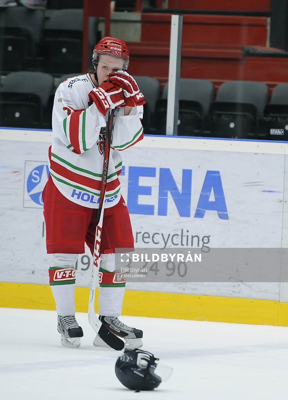 Modos nr 26 Christopher Bengtsson deppar