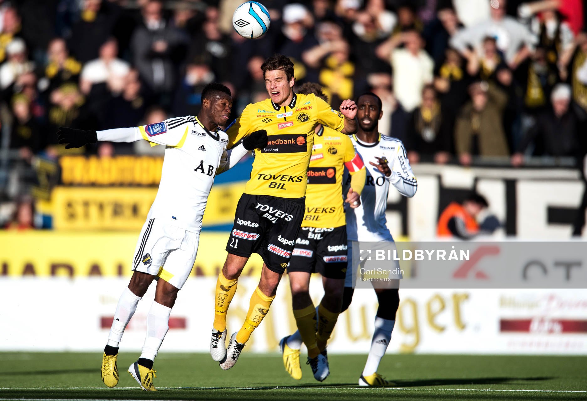 Nickduell mellan Henok Goitom, AIK, och Henning Hauger,