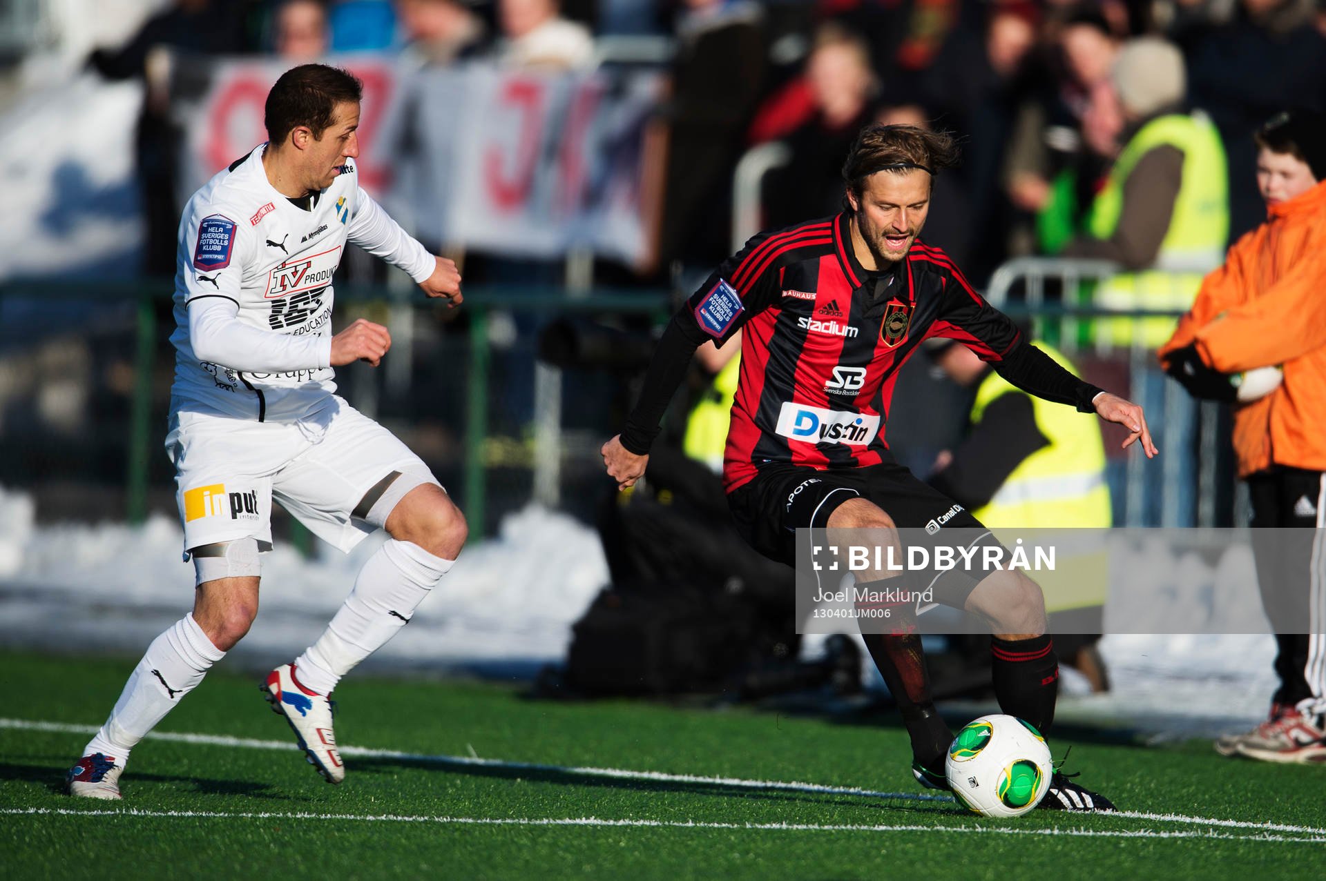 Kenny Pavey, Öster, jagar Fredric Jonson, Brommapojkarna
