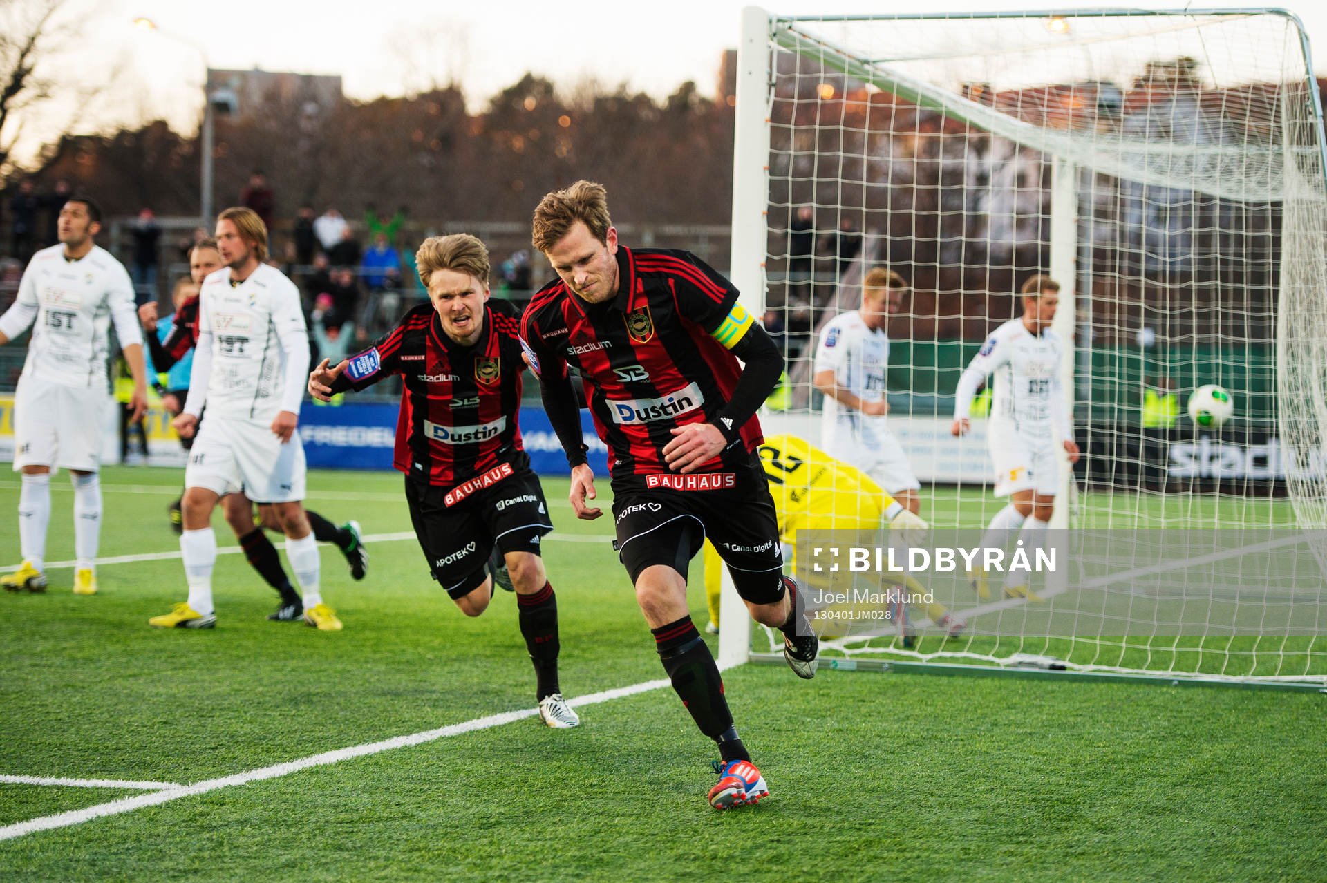 Jacob Une Larsson och Pontus Segerström, Brommapojkarna,