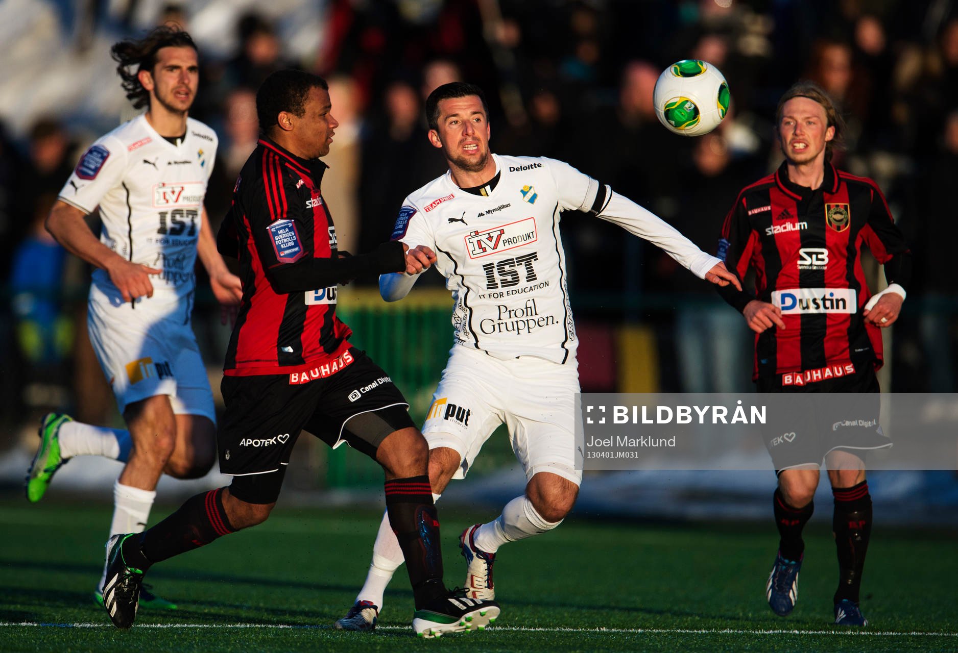 Denis Velic, Öster, jagar bollen
