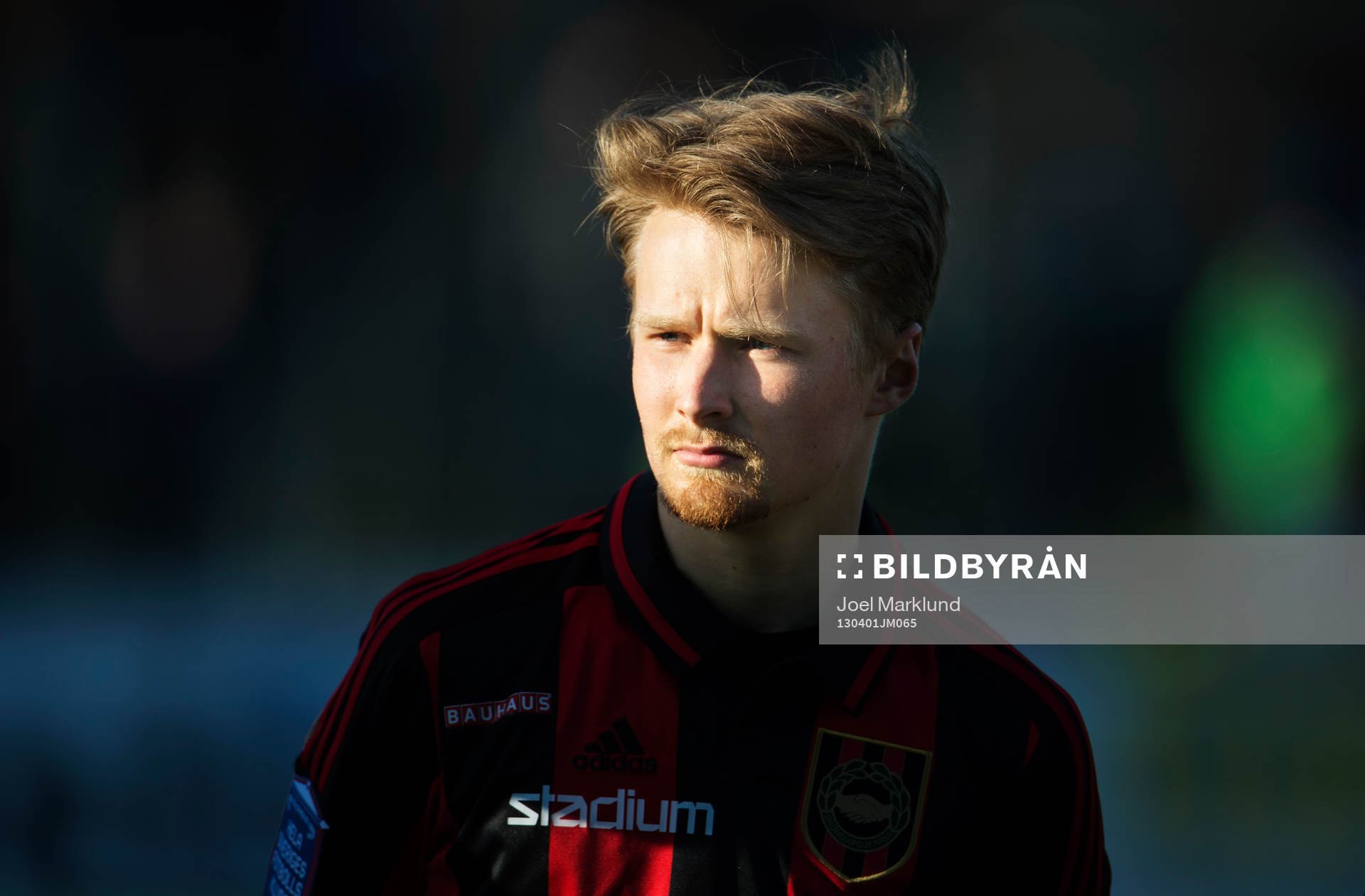 Jacob Une Larsson, Brommapojkarna