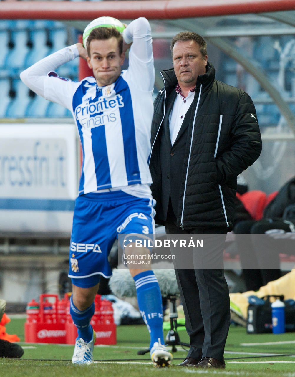 Roar Hansen, tränare, Helsingborg, och Logi Valgardsson,