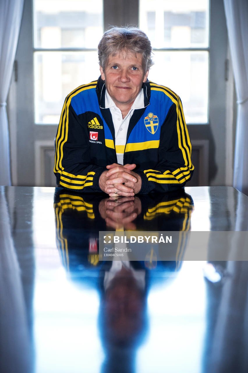 Pia Sundhage, förbundskapten, Sverige