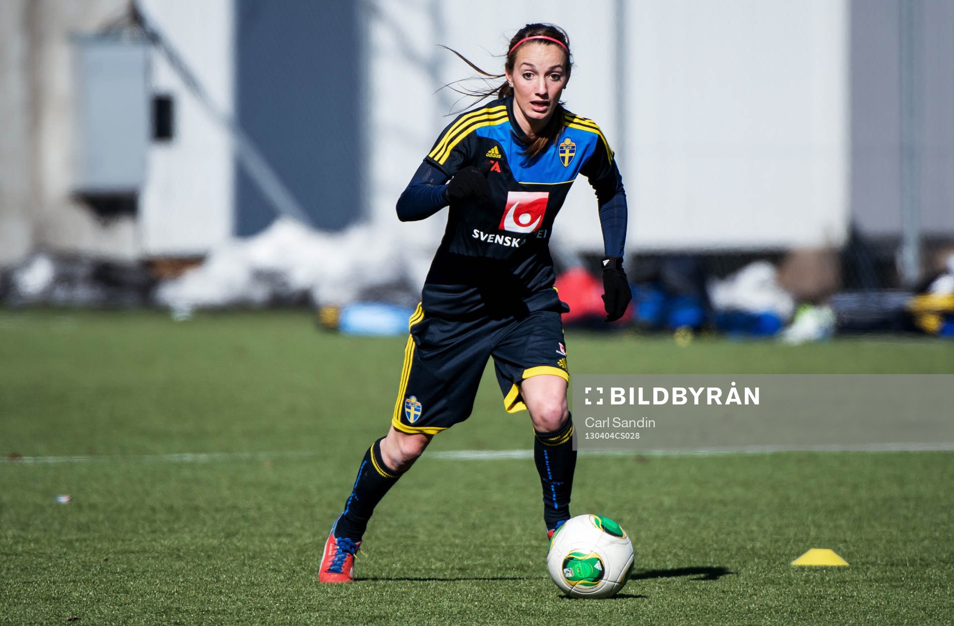 Fotboll, Damlandslaget, Träning: Kosovare Asllani, Sverige.