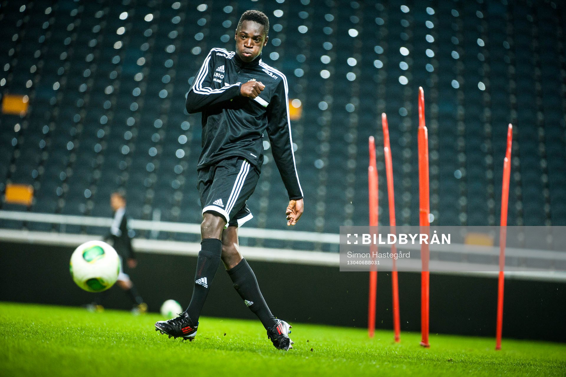 Fotboll, träning på Friends Arena, AIK: Edward Owusu, AIK.