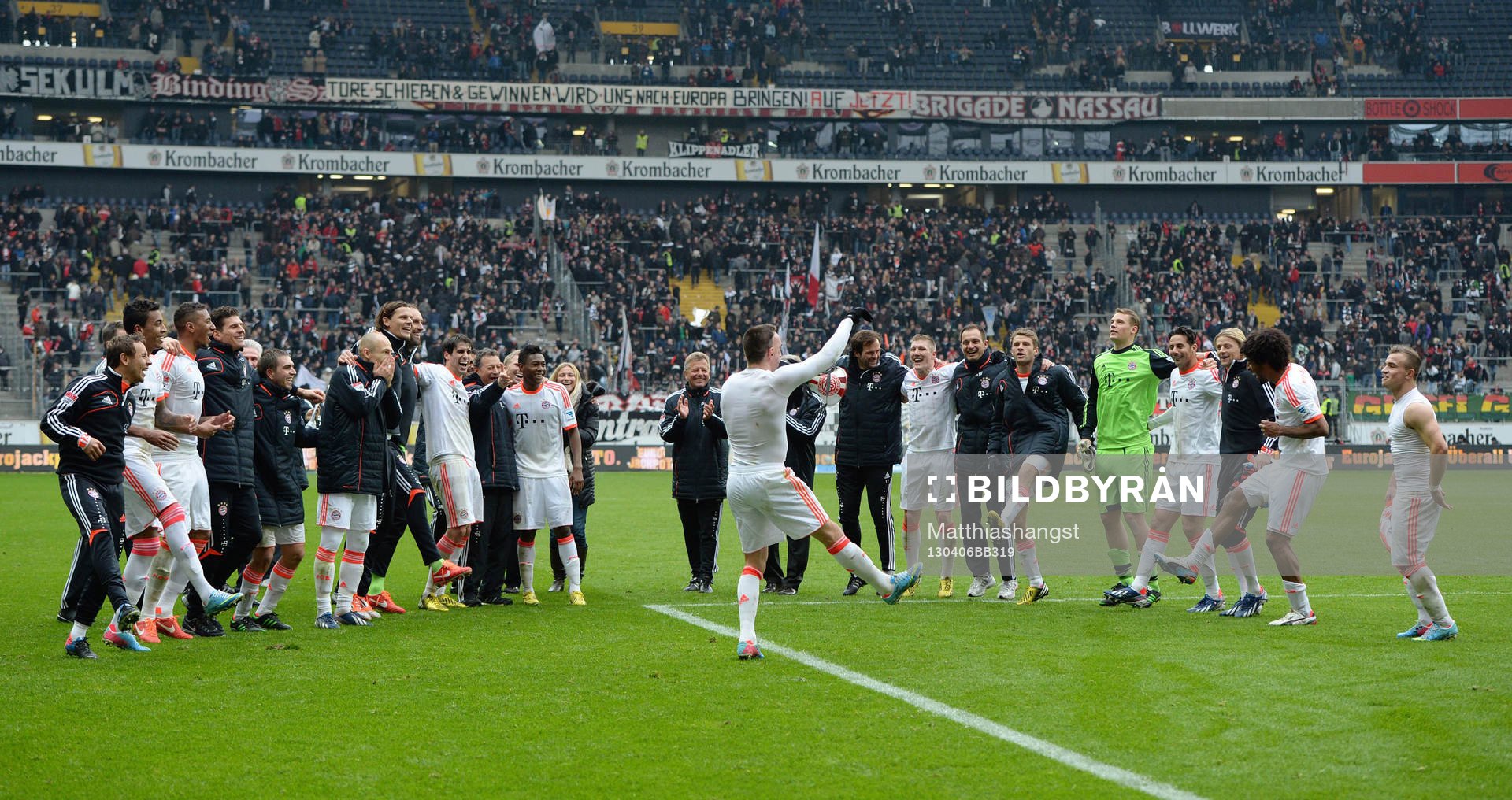  Jubel Bayern mit Franck Ribery (vorn), Bayern Deutscher Meister 2012/2013