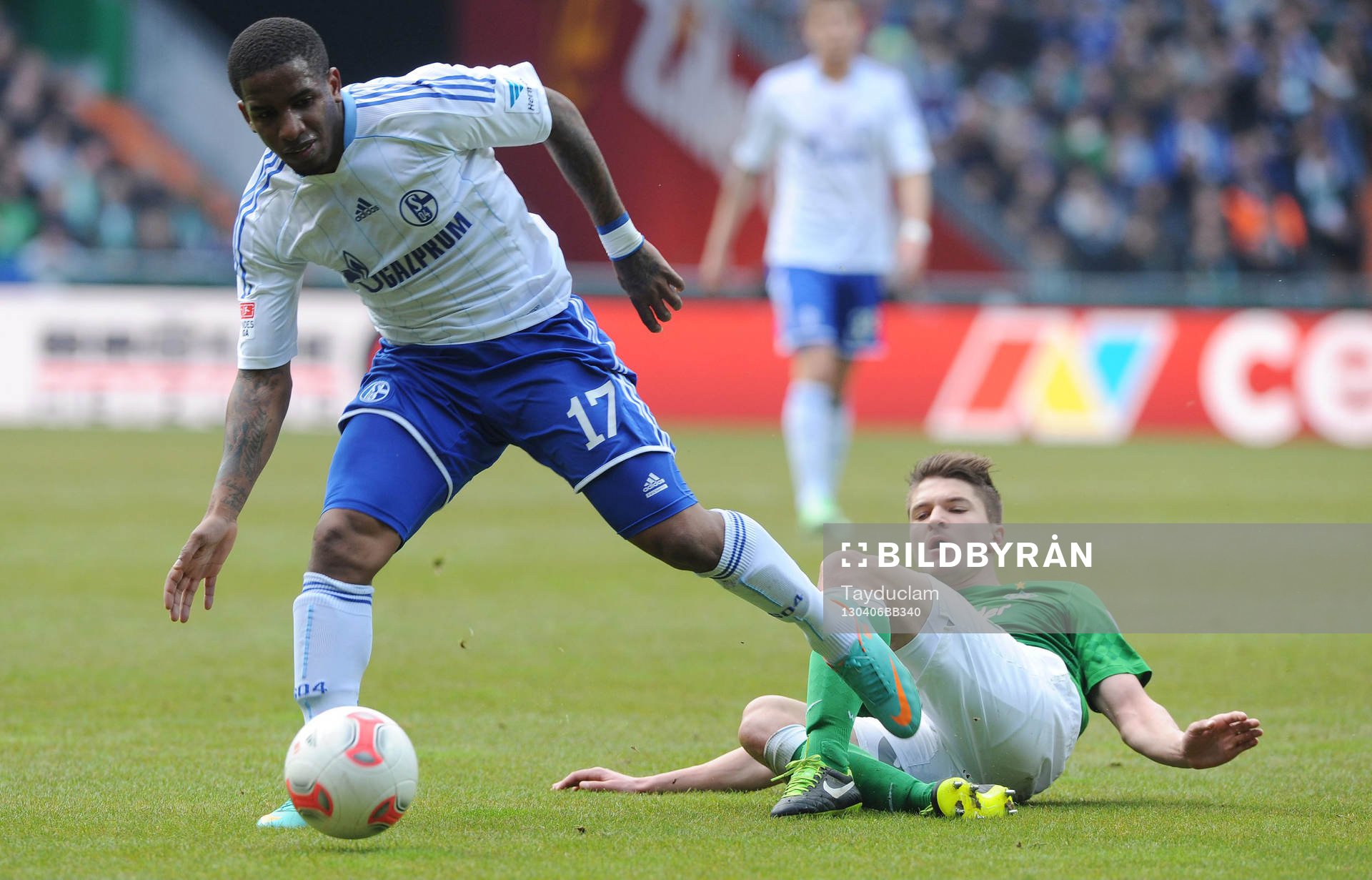 v.l. Jefferson Farfan, Aleksandar Ignjovski (Bremen)