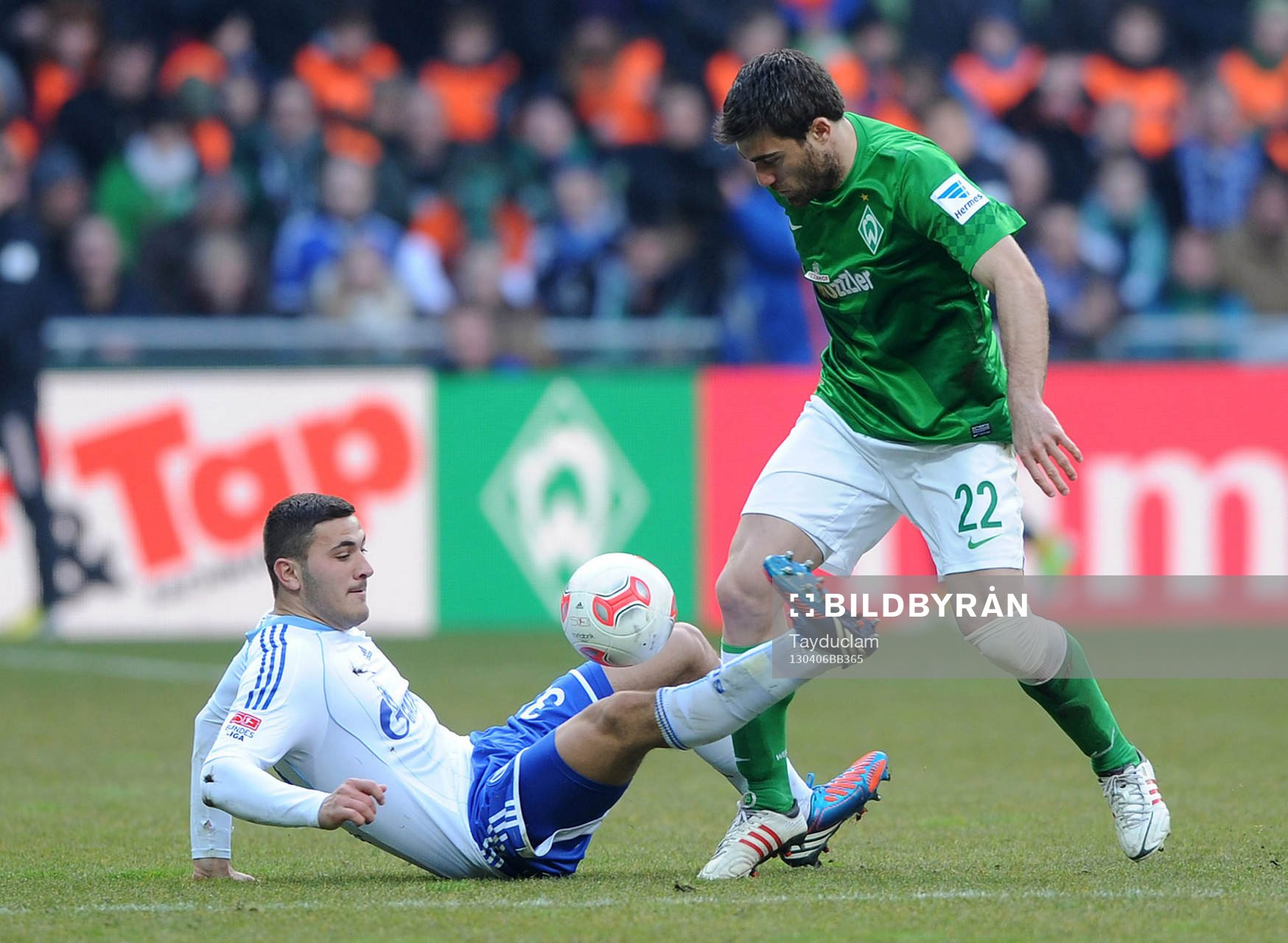 v.l. Sead Kolasinac, Sokratis Papastathopoulos (Bremen)