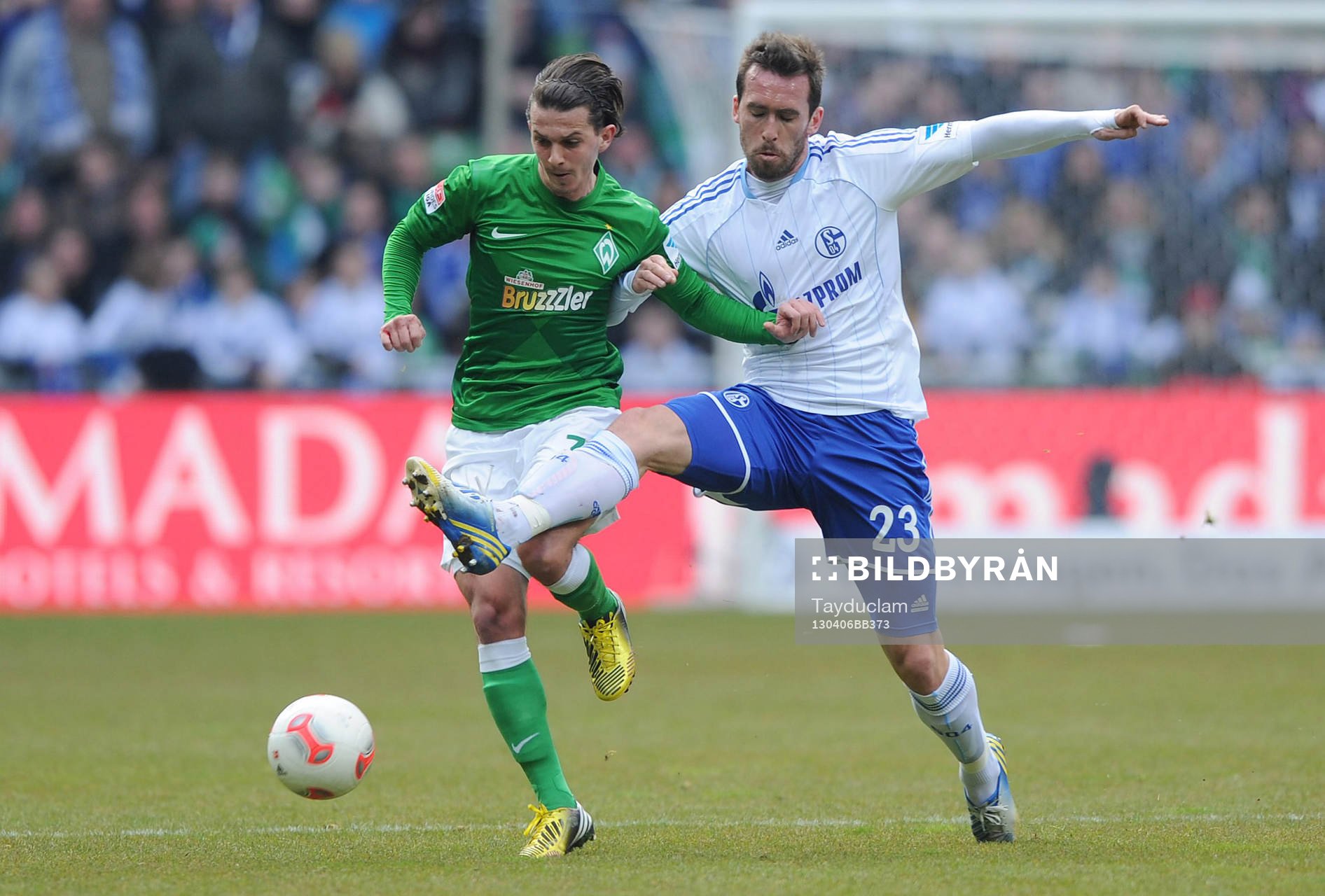 v.l. Aleksandar Stevanovic, Christian Fuchs (Schalke)