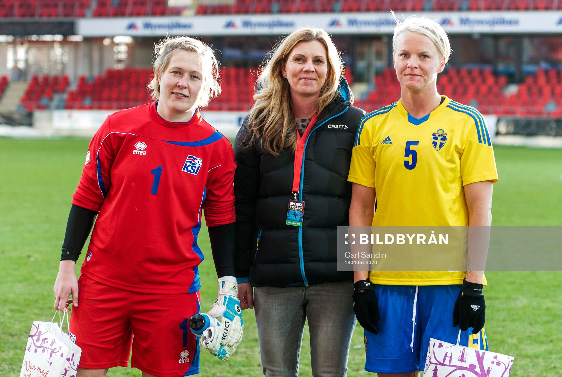 Thora Björg Helgadottir, målvakt, Island, och Nilla