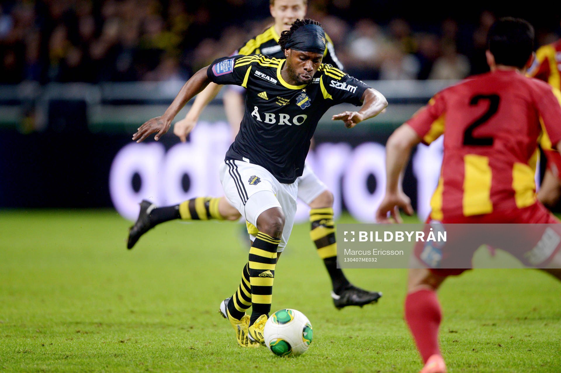Martin Kayongo-Mutumba, AIK laddar för skott