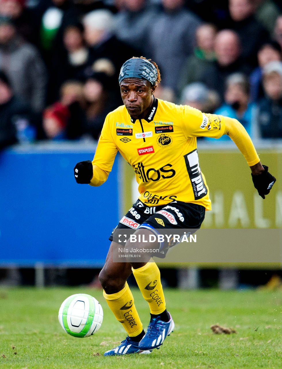 Fotboll, Allsvenskan, Halmstad BK - Elfsborg: Mohamed Bangura, Elfsborg.