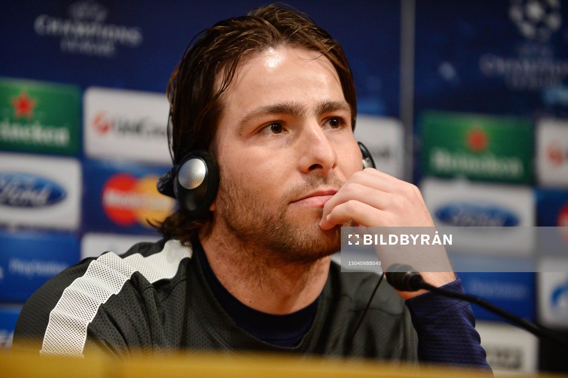 Fotboll, Champions League, inför Barcelona - Paris Saint Germain: Sherrer MAXWELL - 09.04.2013 - Conference de presse du Paris Saint Germain avant le match de Champions League