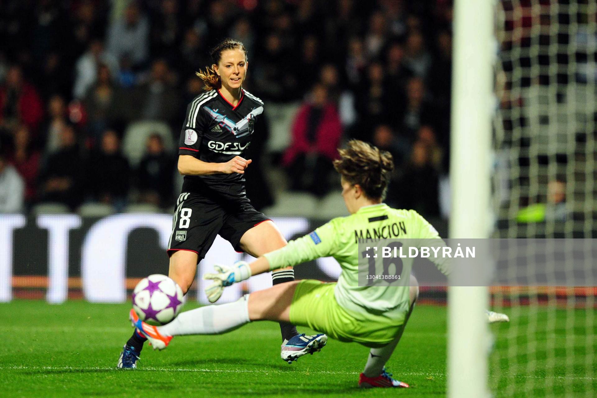 BUT DE Lotta SCHELIN -  13.04.2013 - Lyon / Juvisy  - 1/2