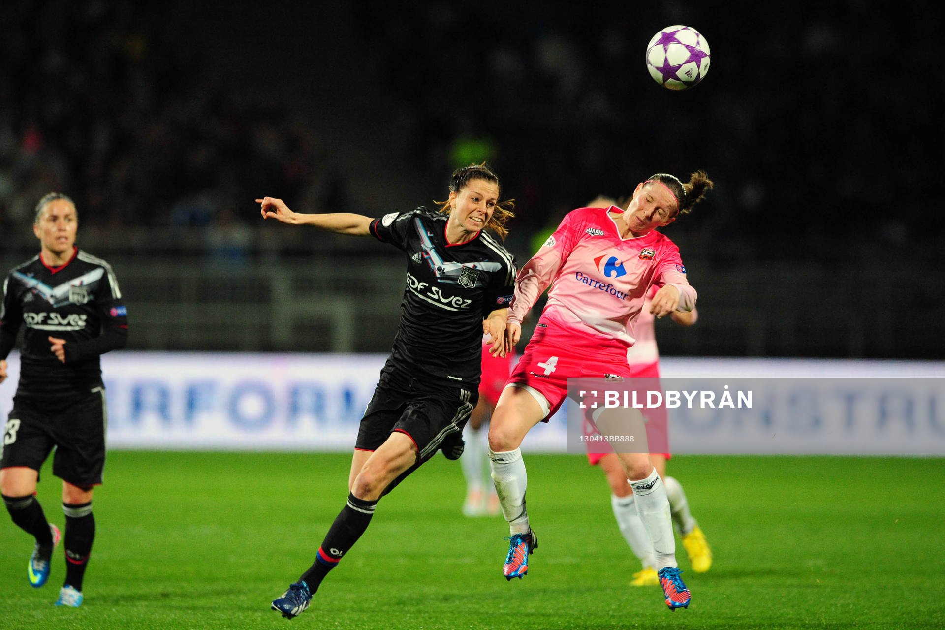 Lotta SCHELIN - Amelie COQUET -   13.04.2013 - Lyon /