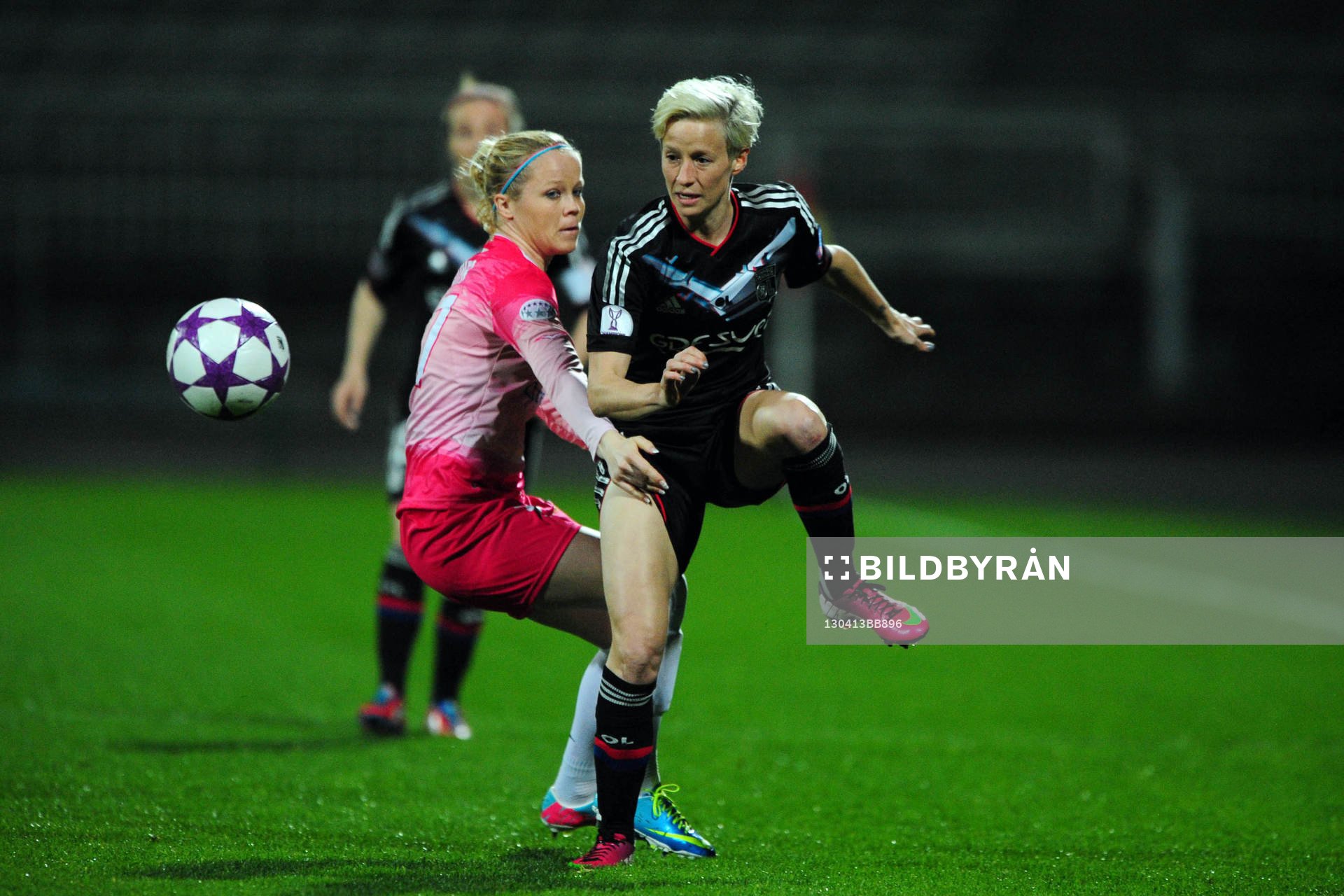 Megan RAPINOE -    13.04.2013 - Lyon / Juvisy  - 1/2 finale