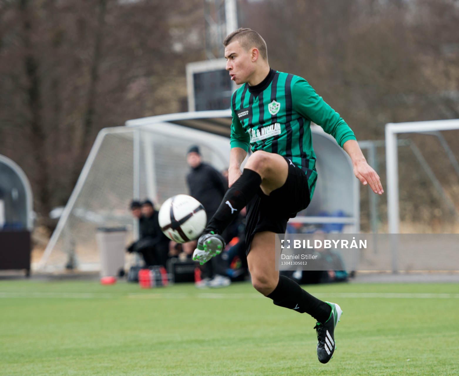 Jordan Larsson, Högaborg