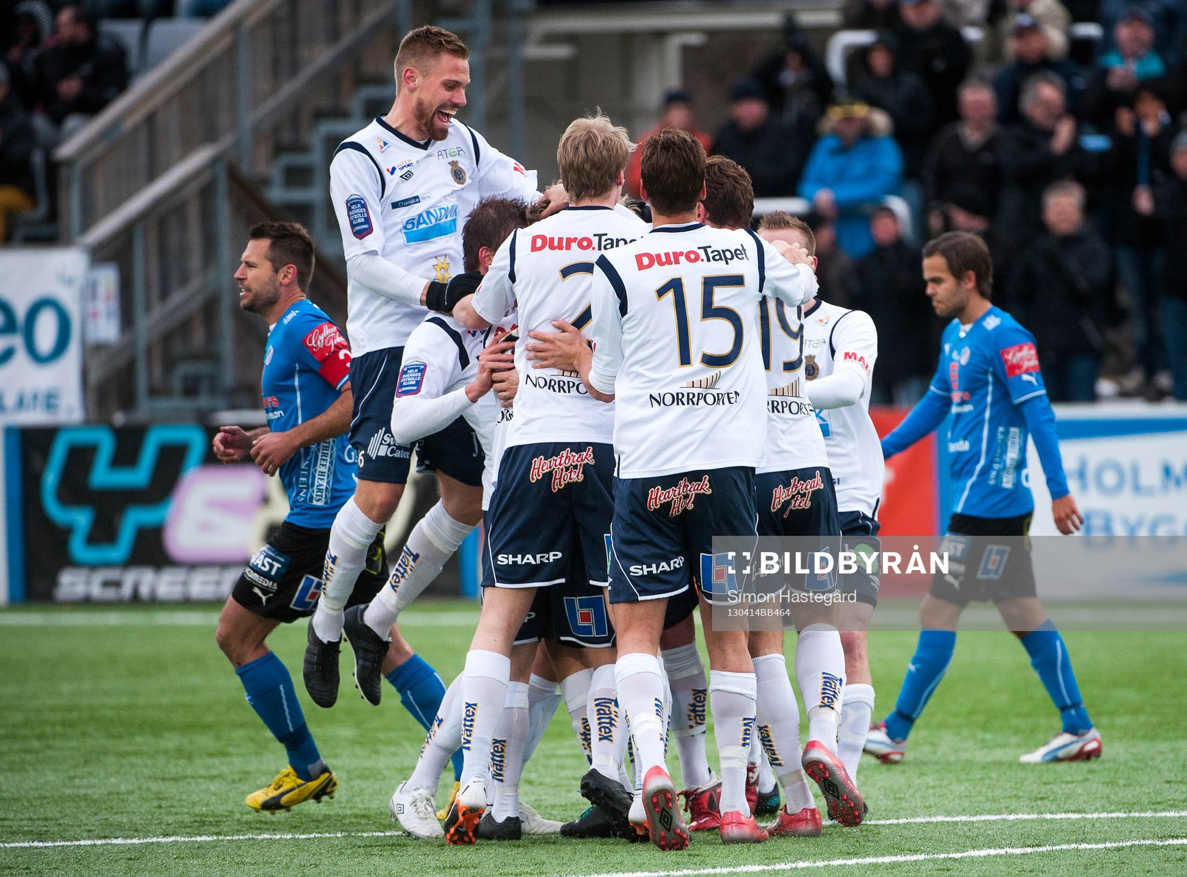 Gefle-spelarna jublar
