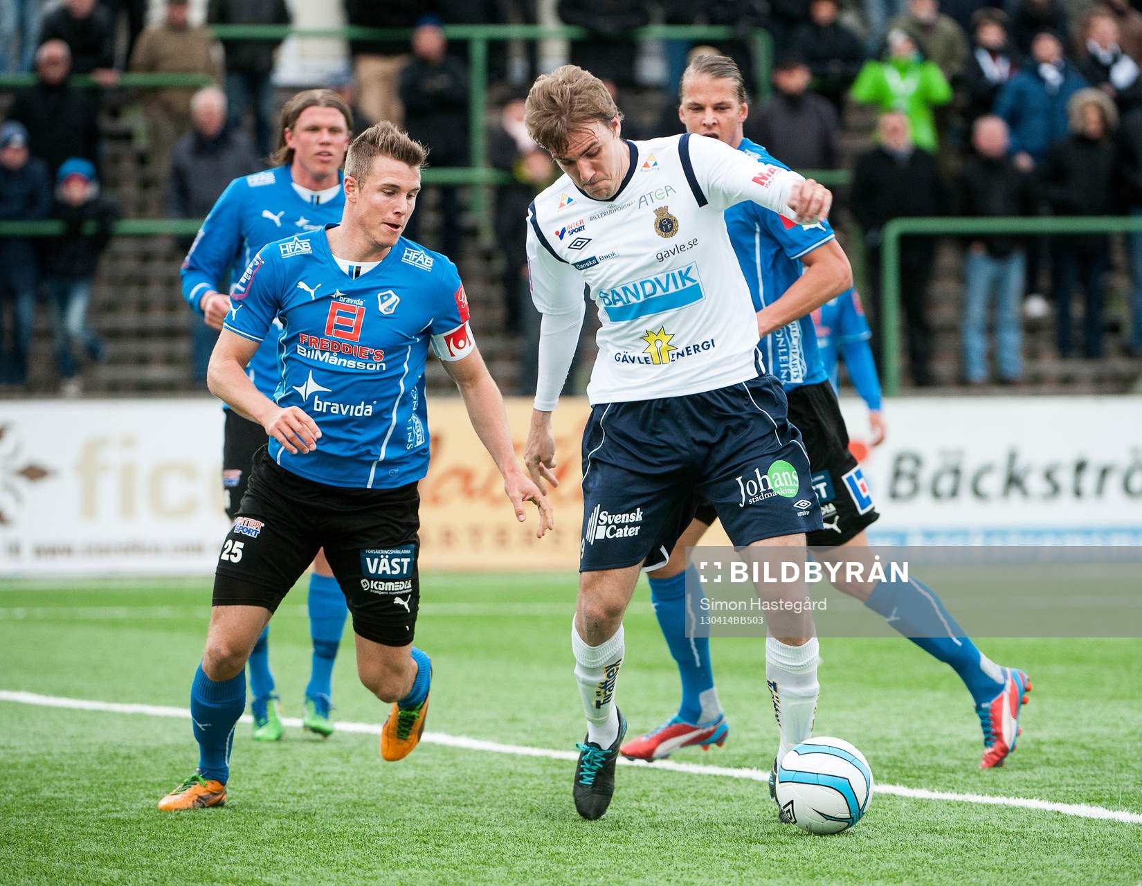 Richard Magyar, Halmstad, och Johan Oremo, Gefle