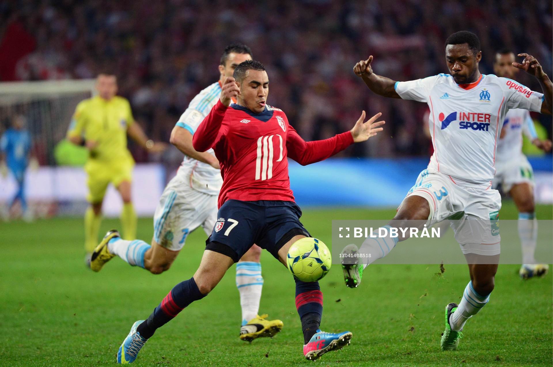  Fotboll, Franska ligan, Lille - Marseille: Dimitri PAYET / Julio NKOULOU   - 14.04.2013 - Lille / Marseille  - 32eme journee de Ligue 1