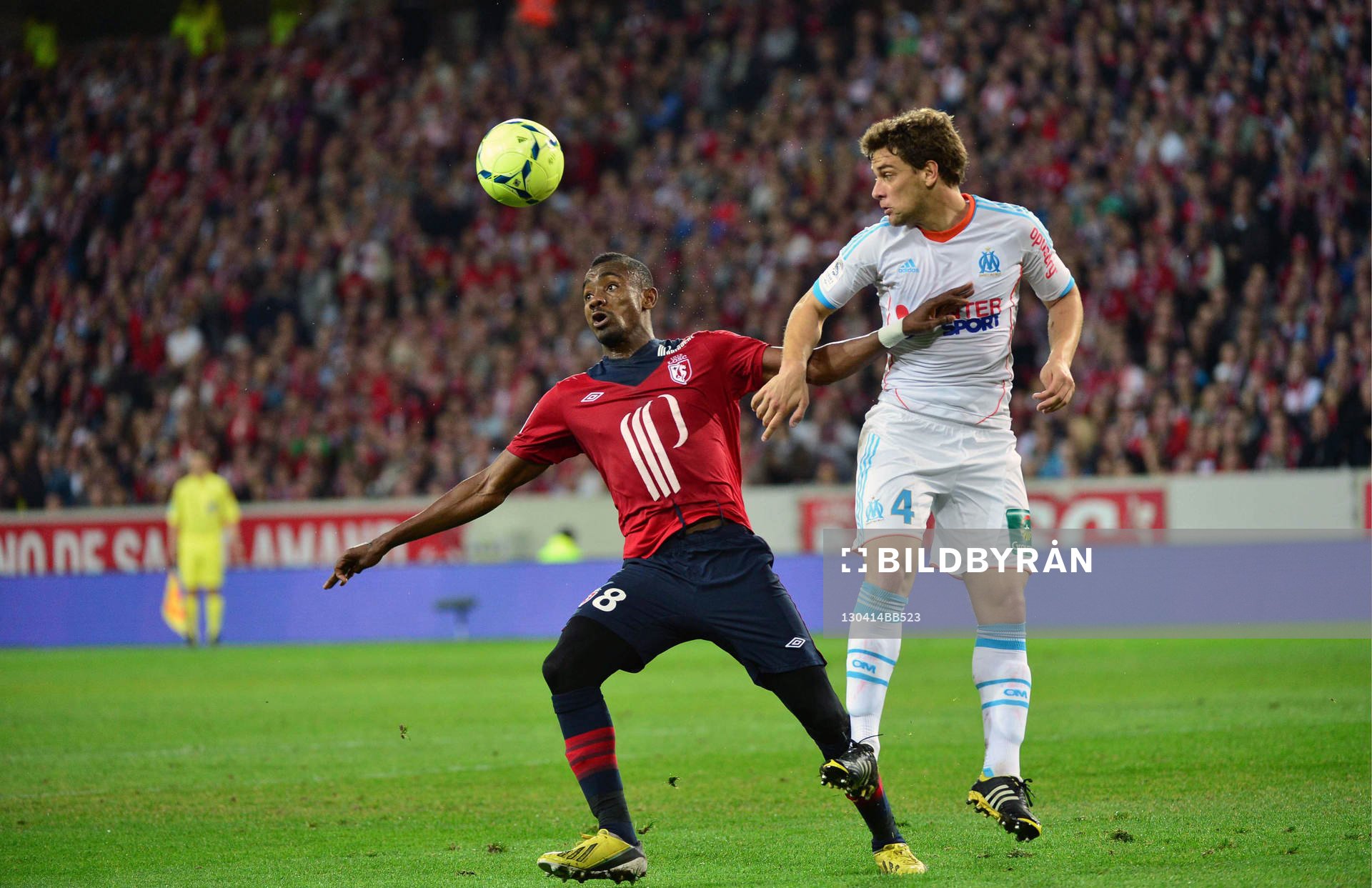  Fotboll, Franska ligan, Lille - Marseille: Salomon KALOU / Lucas MENDES  - 14.04.2013 - Lille / Marseille  - 32eme journee de Ligue 1