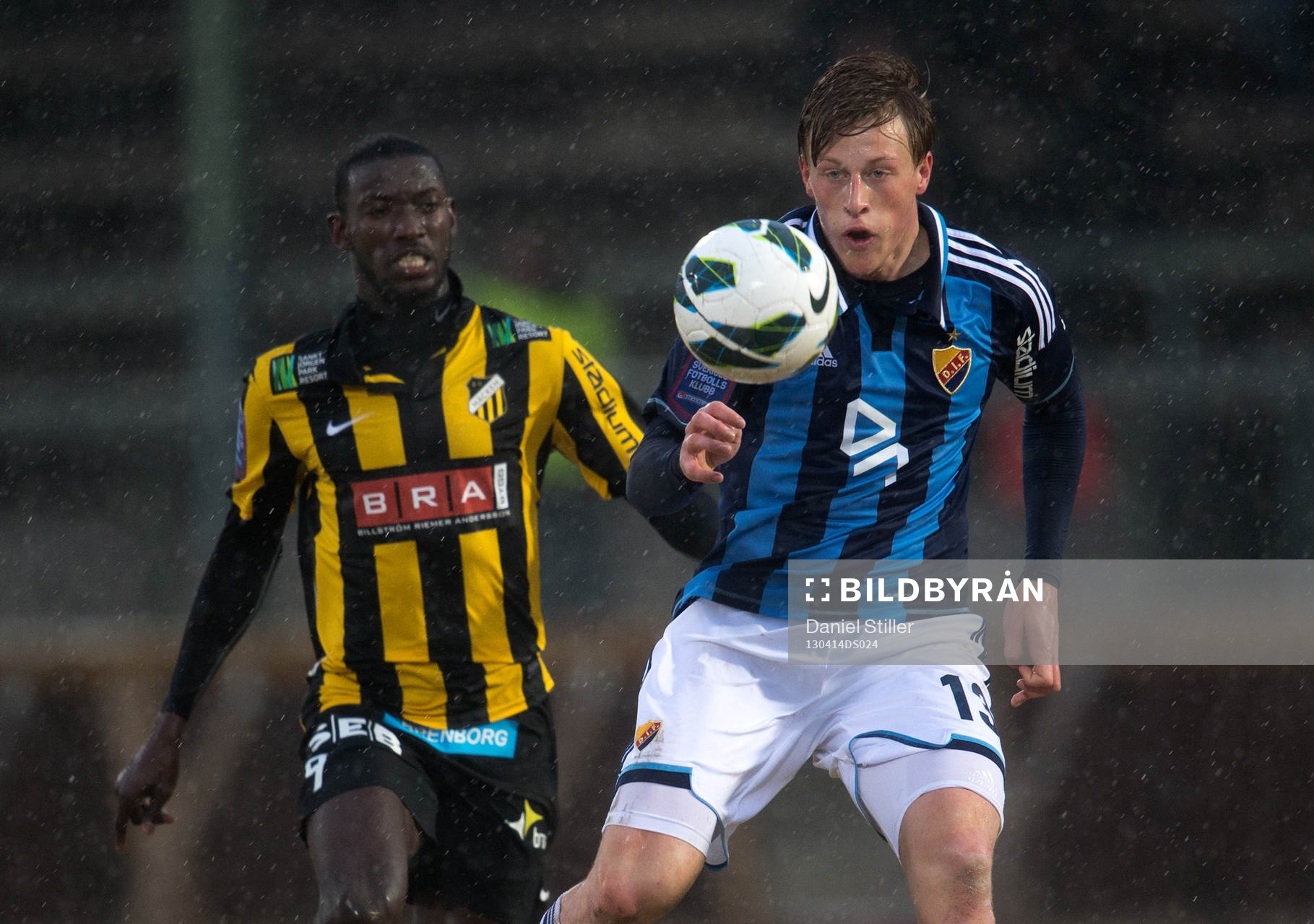 Emil Bergström, Djurgården. Dioh Williams, Häcken