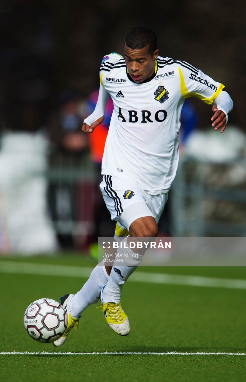 Robin Quaison, AIK
