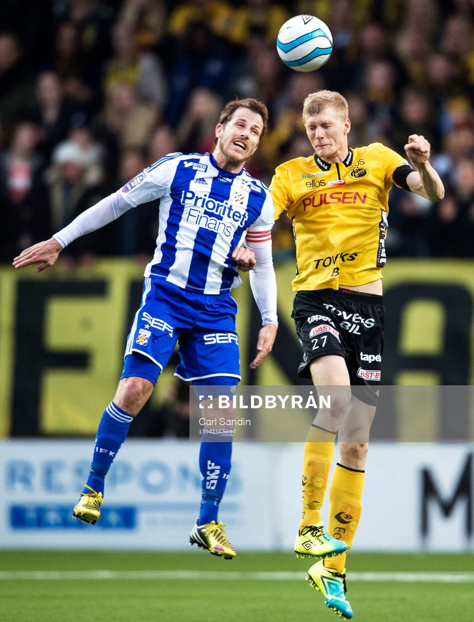 Tobias Hysén, IFK Göteborg, i nickduell med Tom