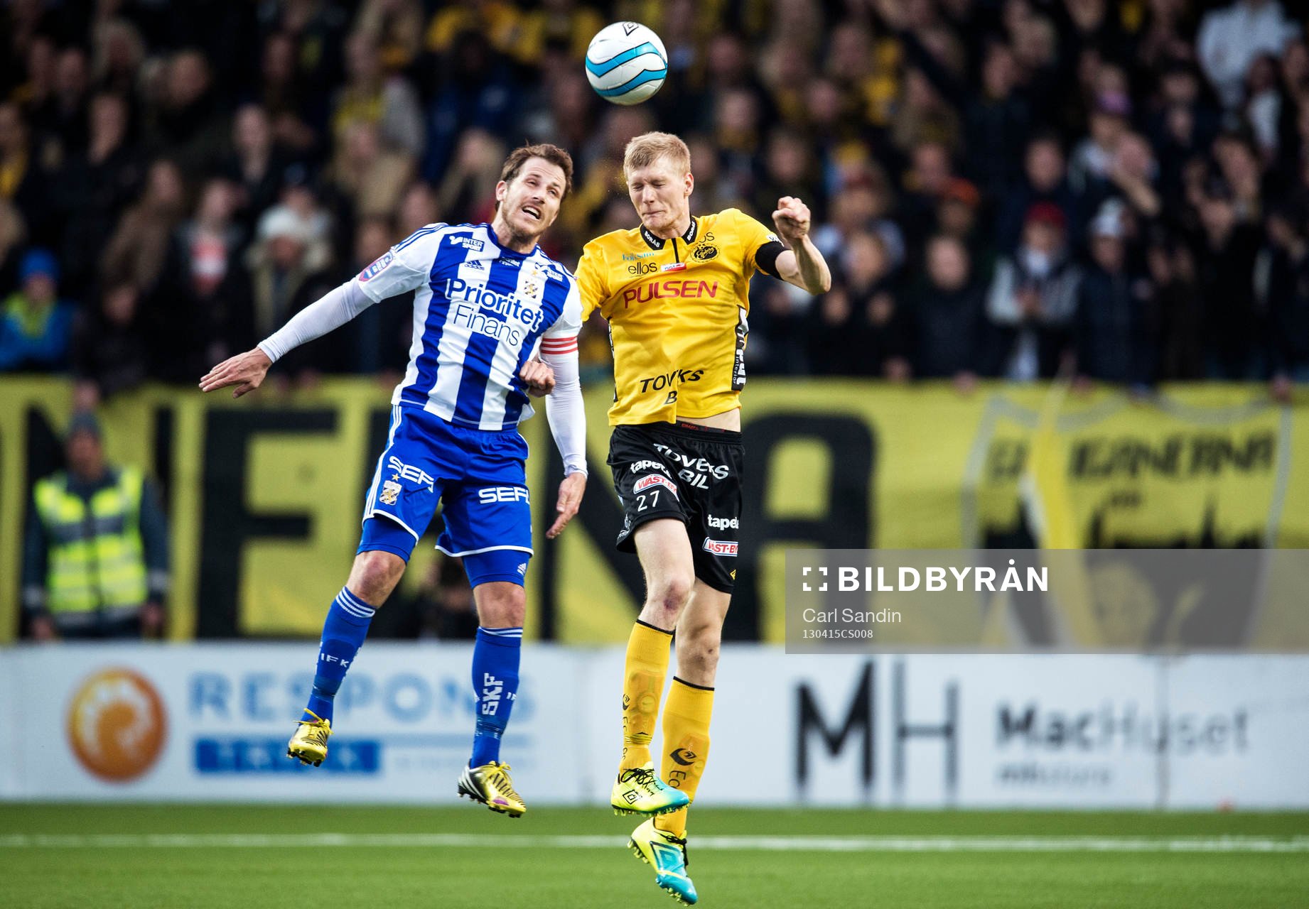 Tobias Hysén, IFK Göteborg, i nickduell med Tom