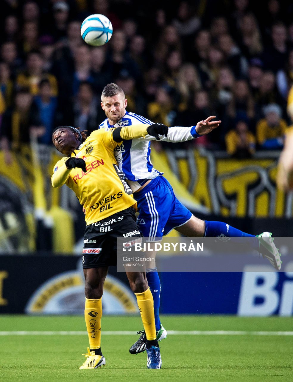 Mohamed Bangura, Elfsborg, i nickduell med Kjetil Waehler,