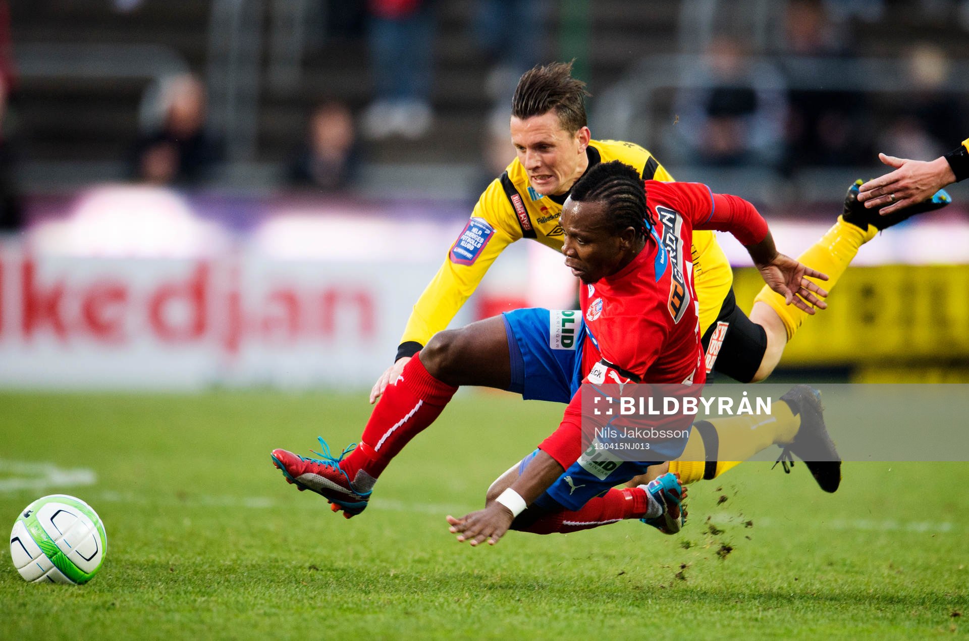 May Mahlangu, Helsingborg, och Kristian Haynes, Mjällby