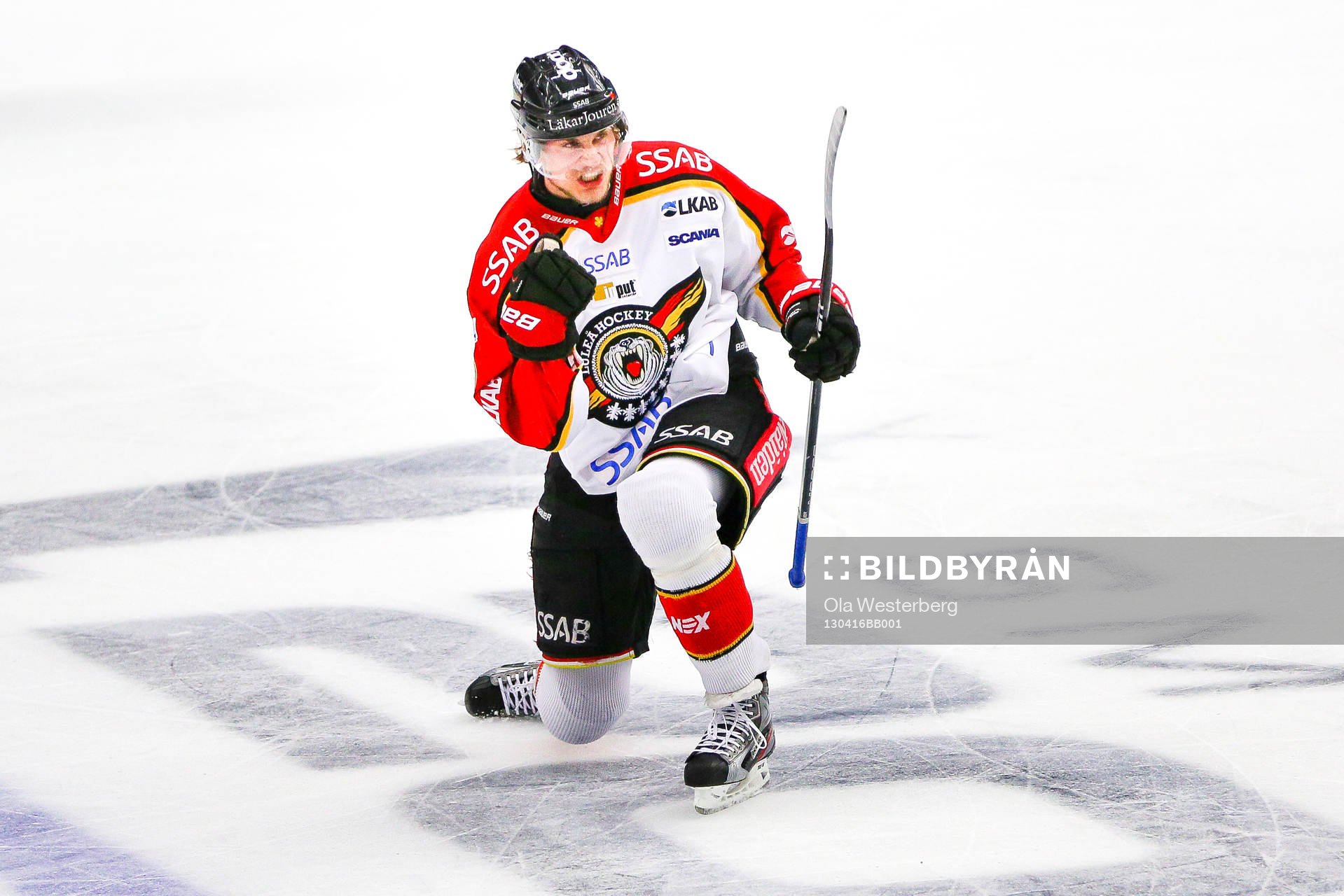 Luleås Daniel Gunnarsson jublar