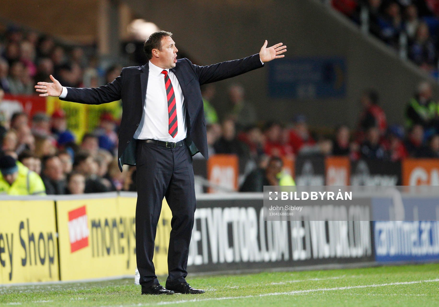 Football - Cardiff City v Charlton Athletic - npower