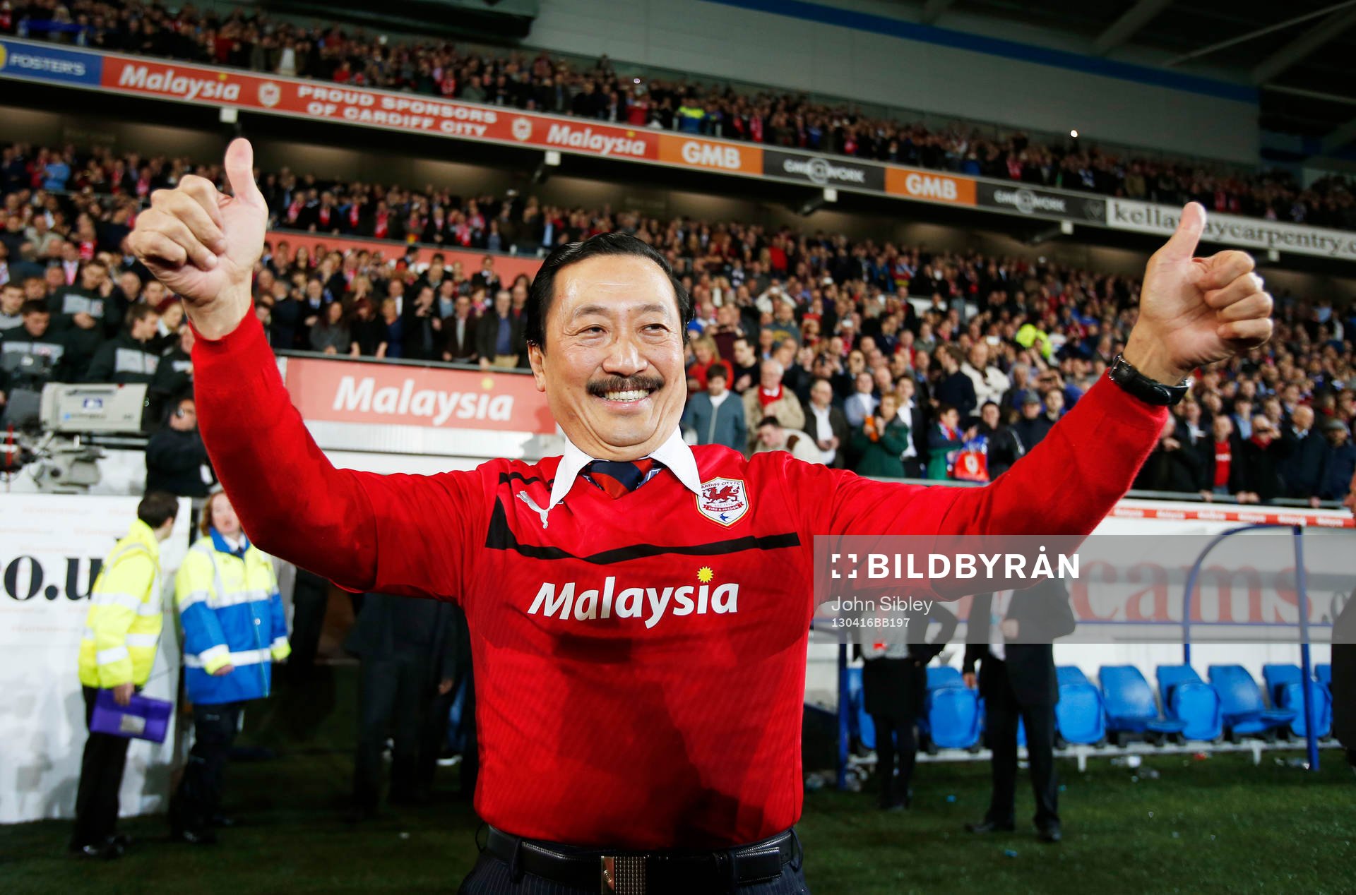Football - Cardiff City v Charlton Athletic - npower