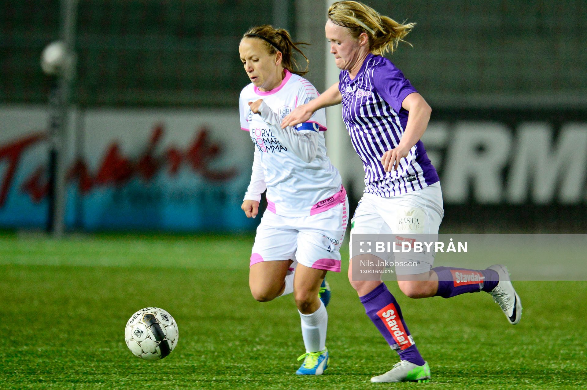 Malin Levenstad, lagkapten, LdB FC Malmö och Sofia Skog,