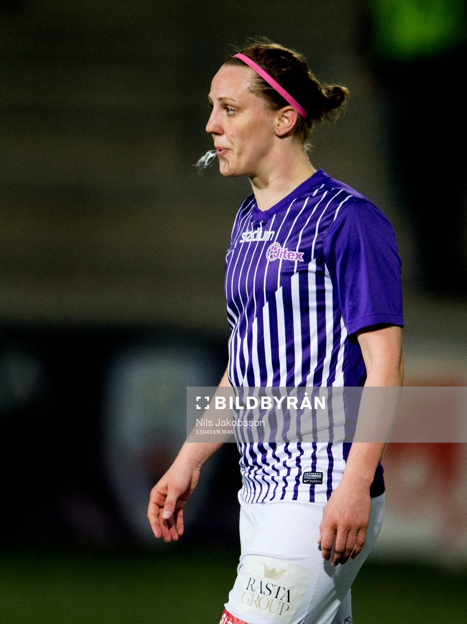 Emma Wilhemsson, Jitex BK, spottar saliv