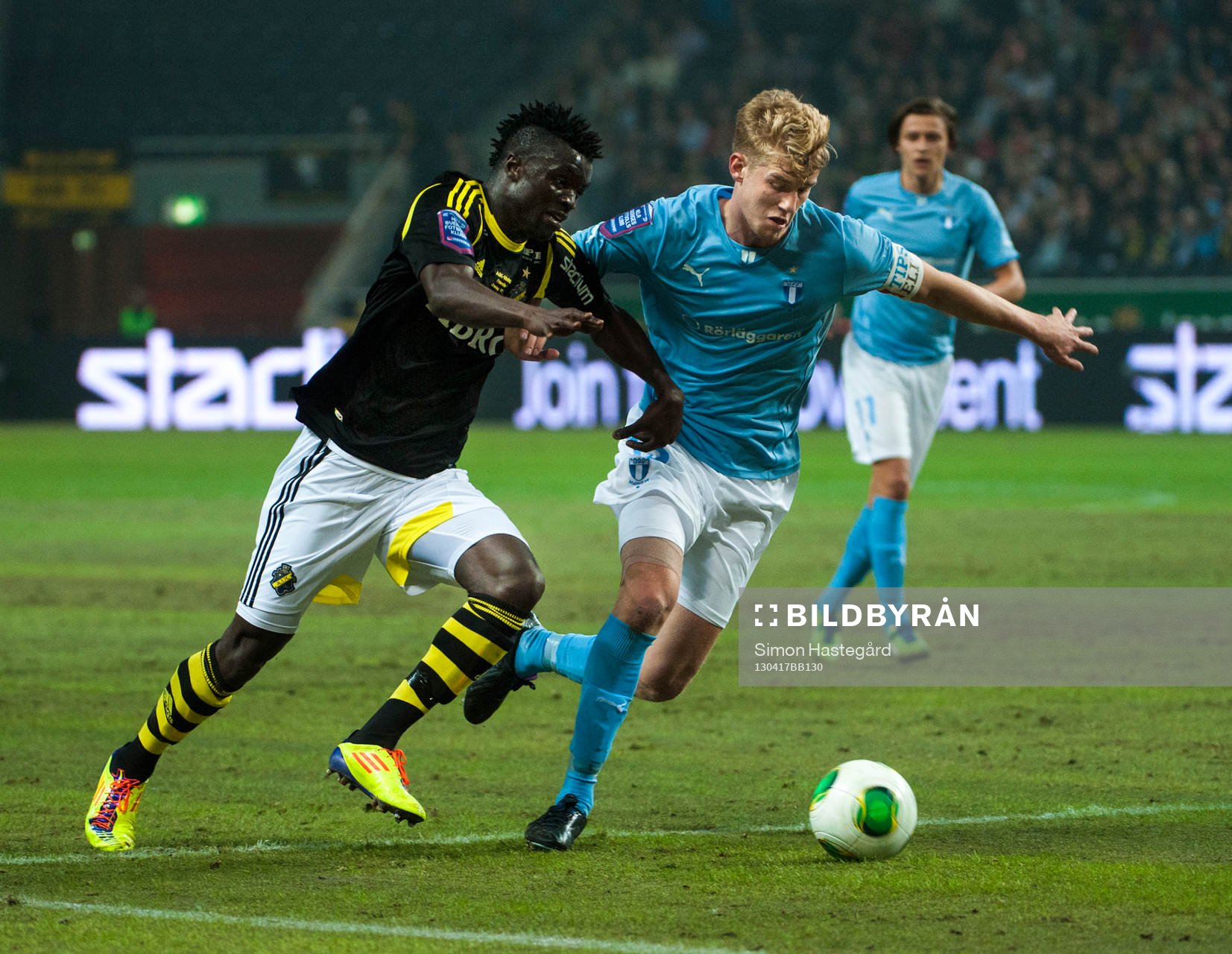 Kwame Amponsah Karikari, AIK, och Filip Helander, Malmö