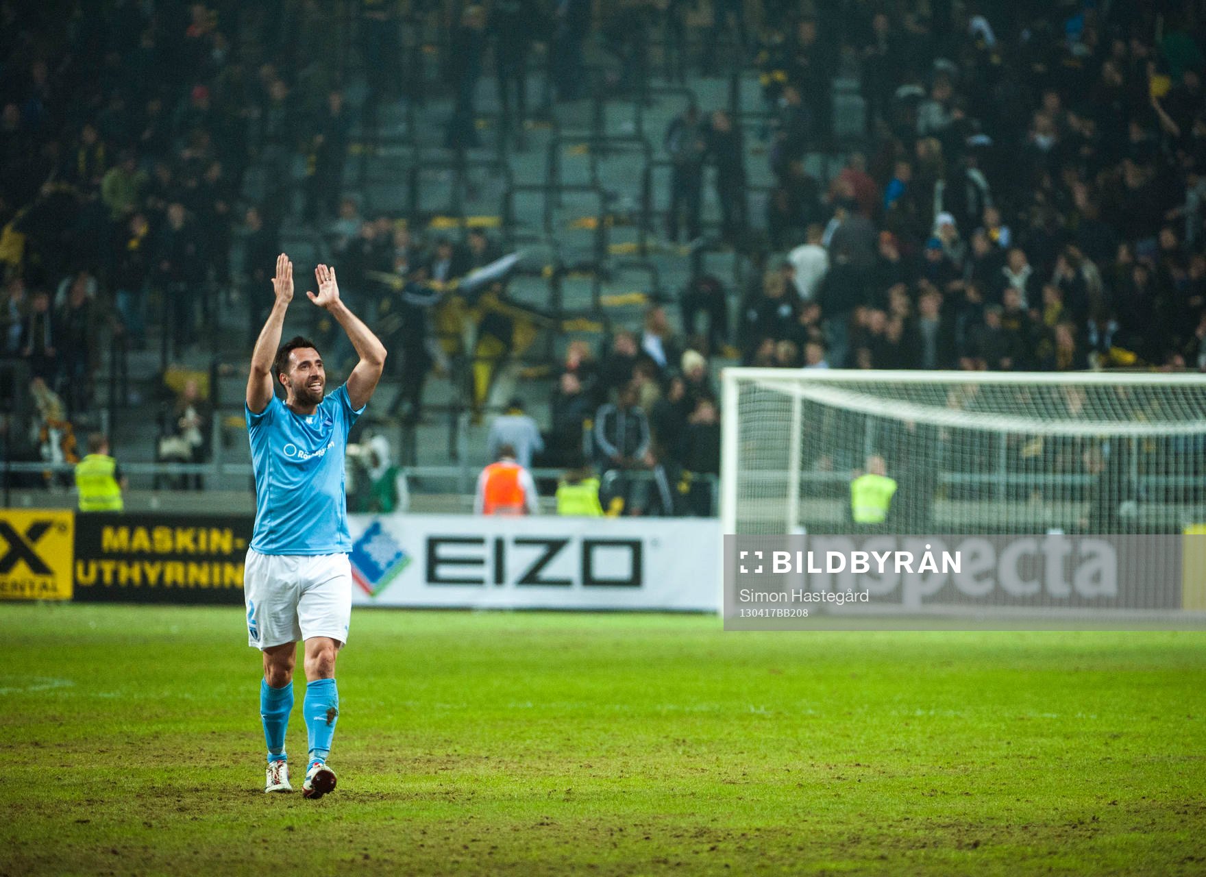 Matias Concha, Malmö, jublar för vinsten medan