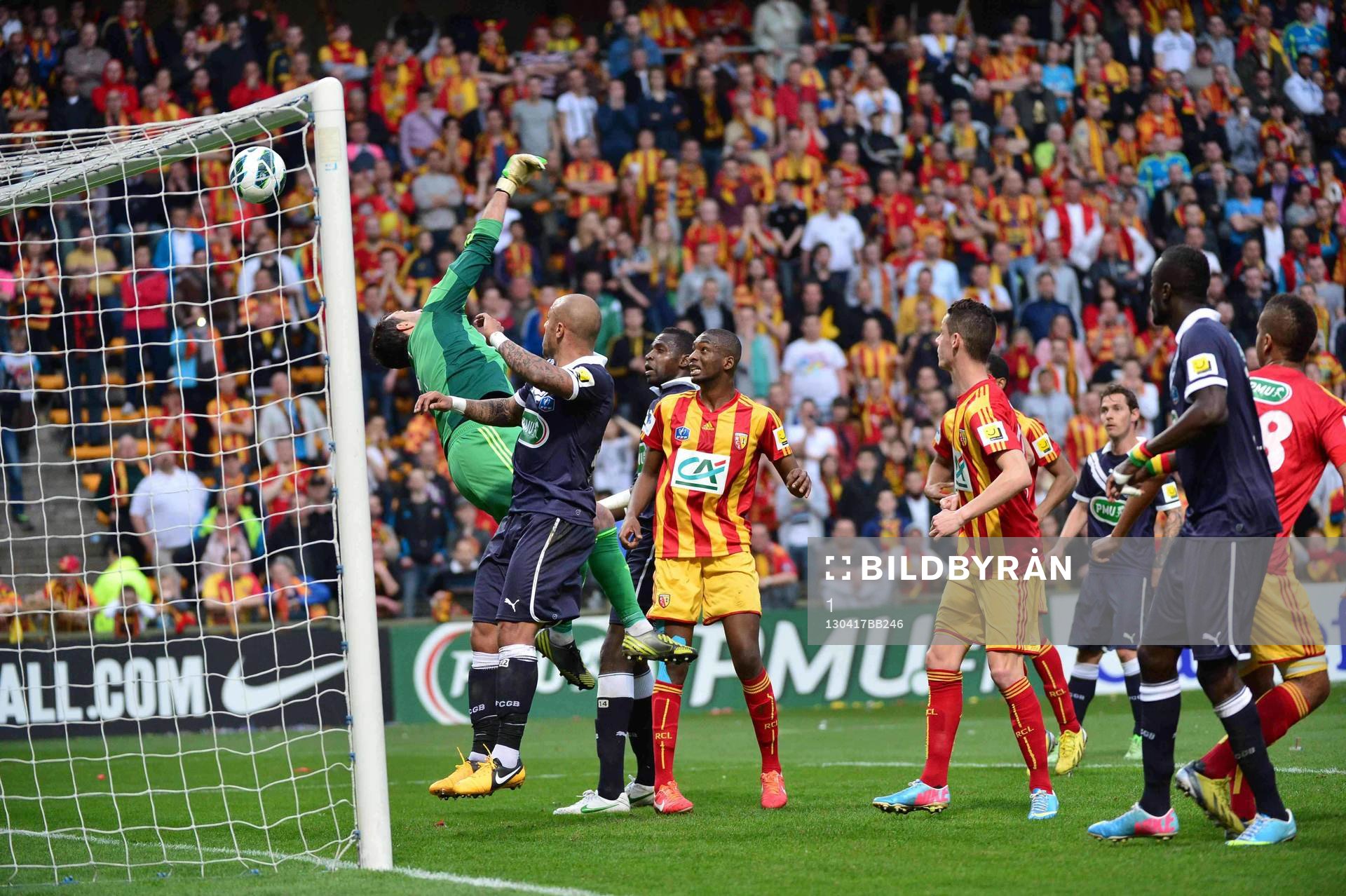 But Gregory SERTIC - 17.04.2013 - Lens / Bordeaux -