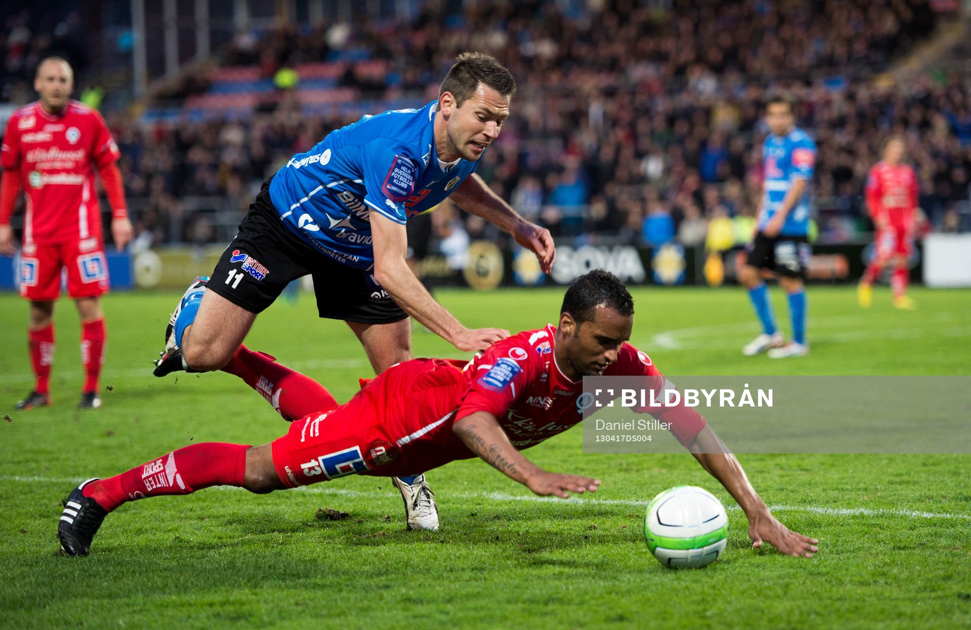 Stefan Selakovic, Halmstad trycker ner Arberis Sergio Angel