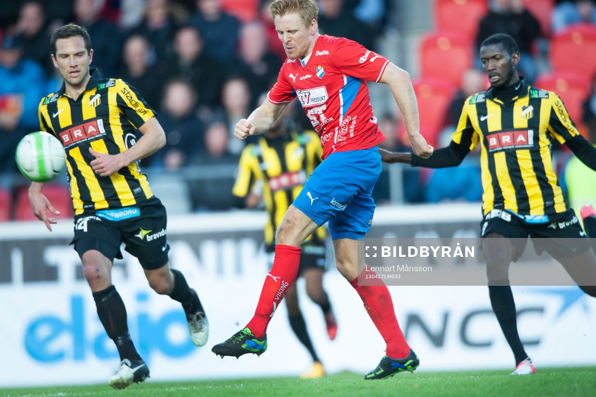 Josef Elvby, Öster, mot Martin Ericsson och Diop Williams,