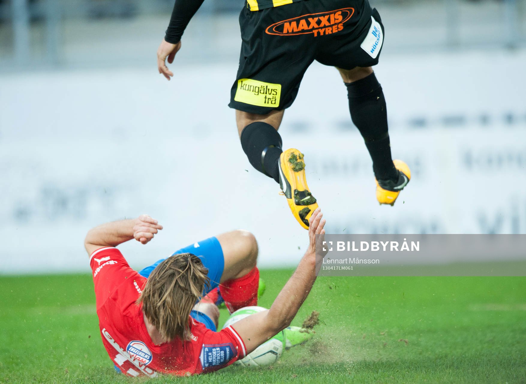 Glidtackling, Patrik Bojent, Öster, glider och tar bollen